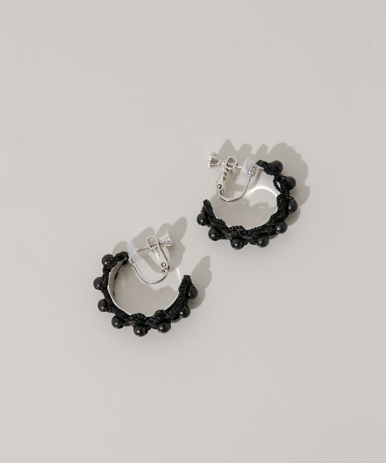 ビーズレースフープイヤリング