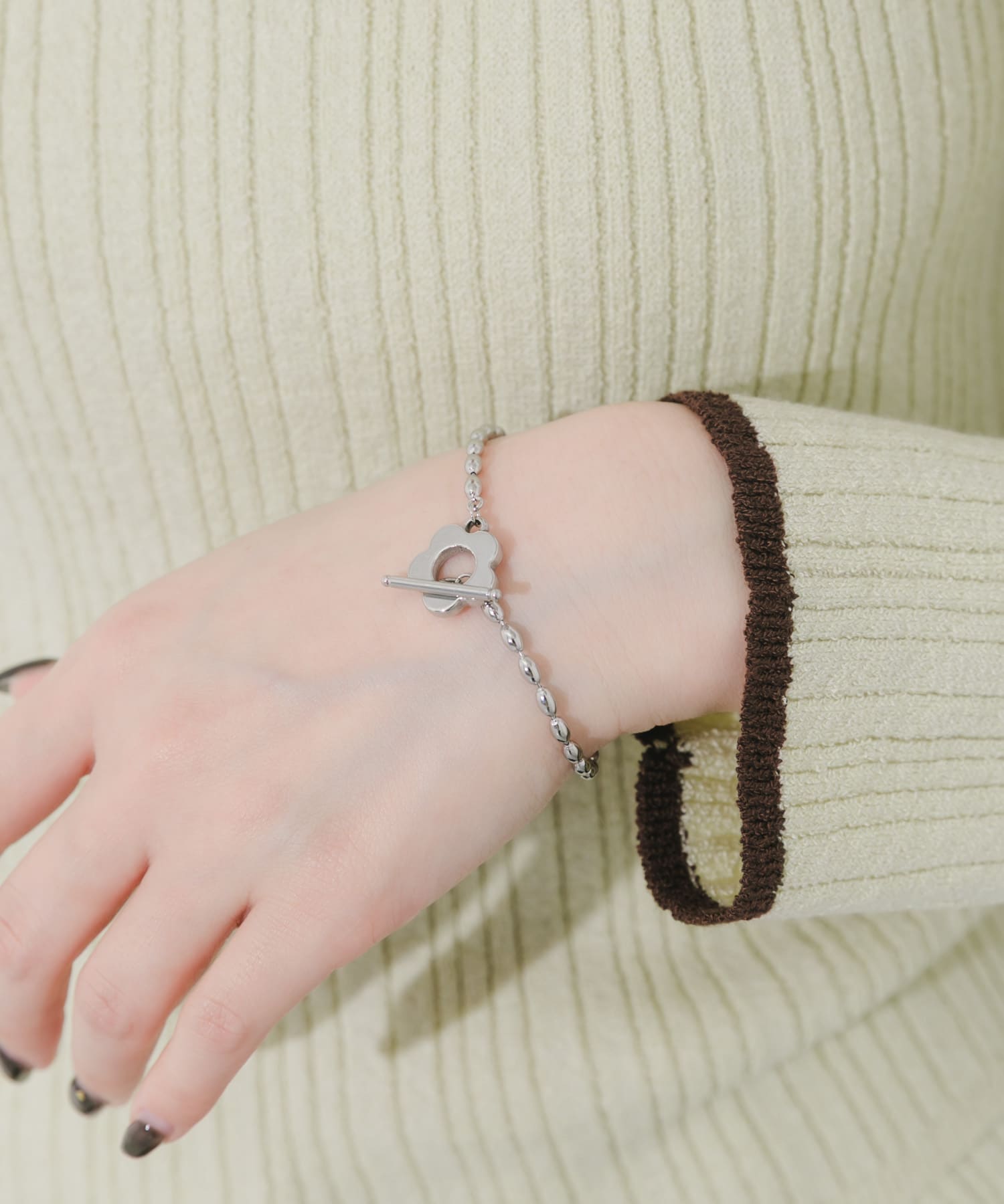 ステンレスフラワーマンテルブレスレット SLV -