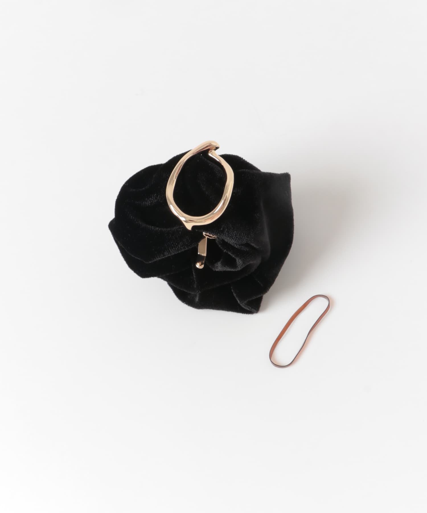 ニュアンスメタルベロアヘアカフ GD/BK -