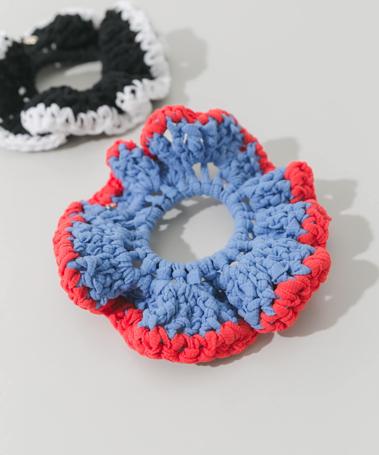 バイカラーニットシュシュ BL/RE -