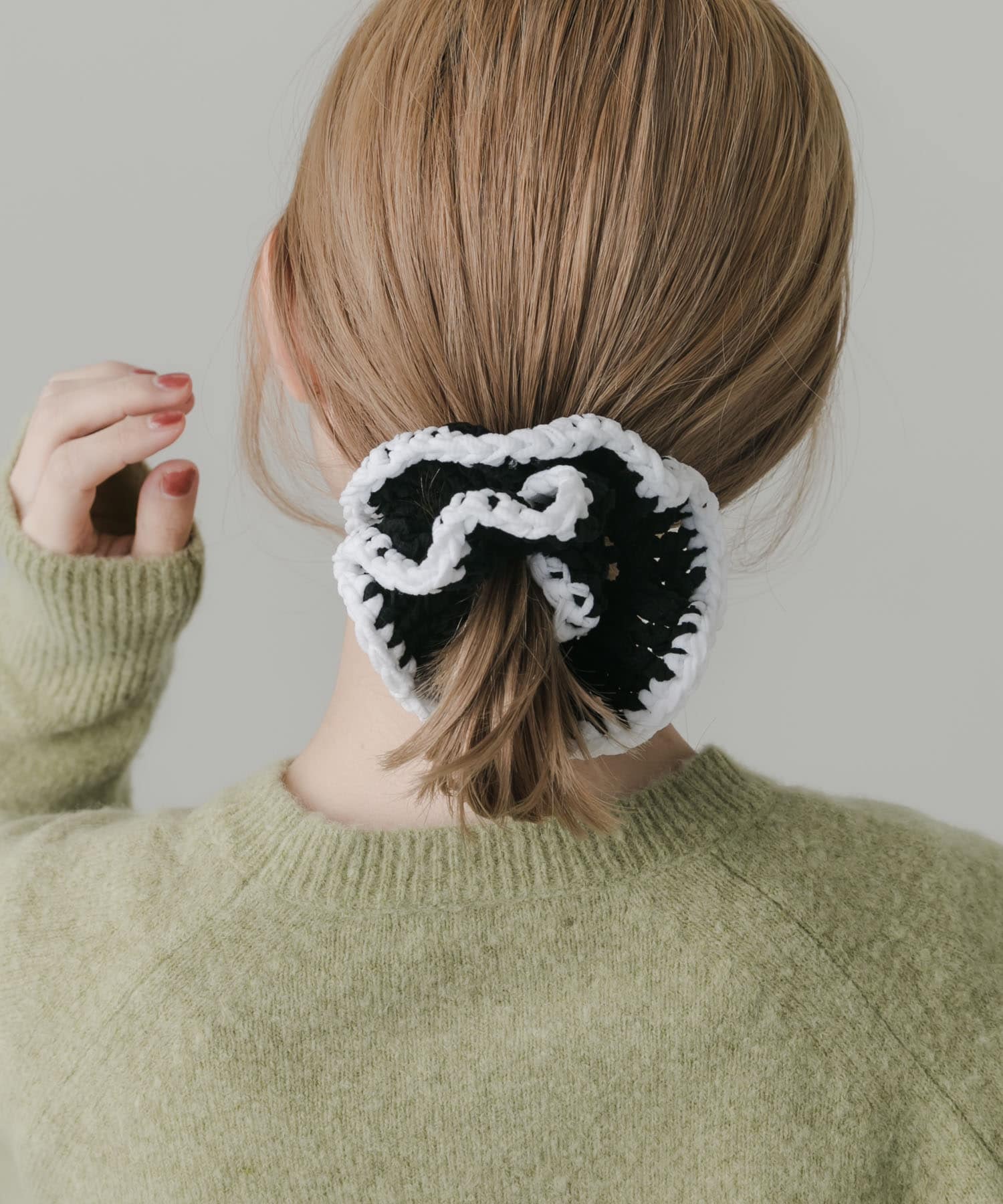 バイカラーニットシュシュ BK/WH -