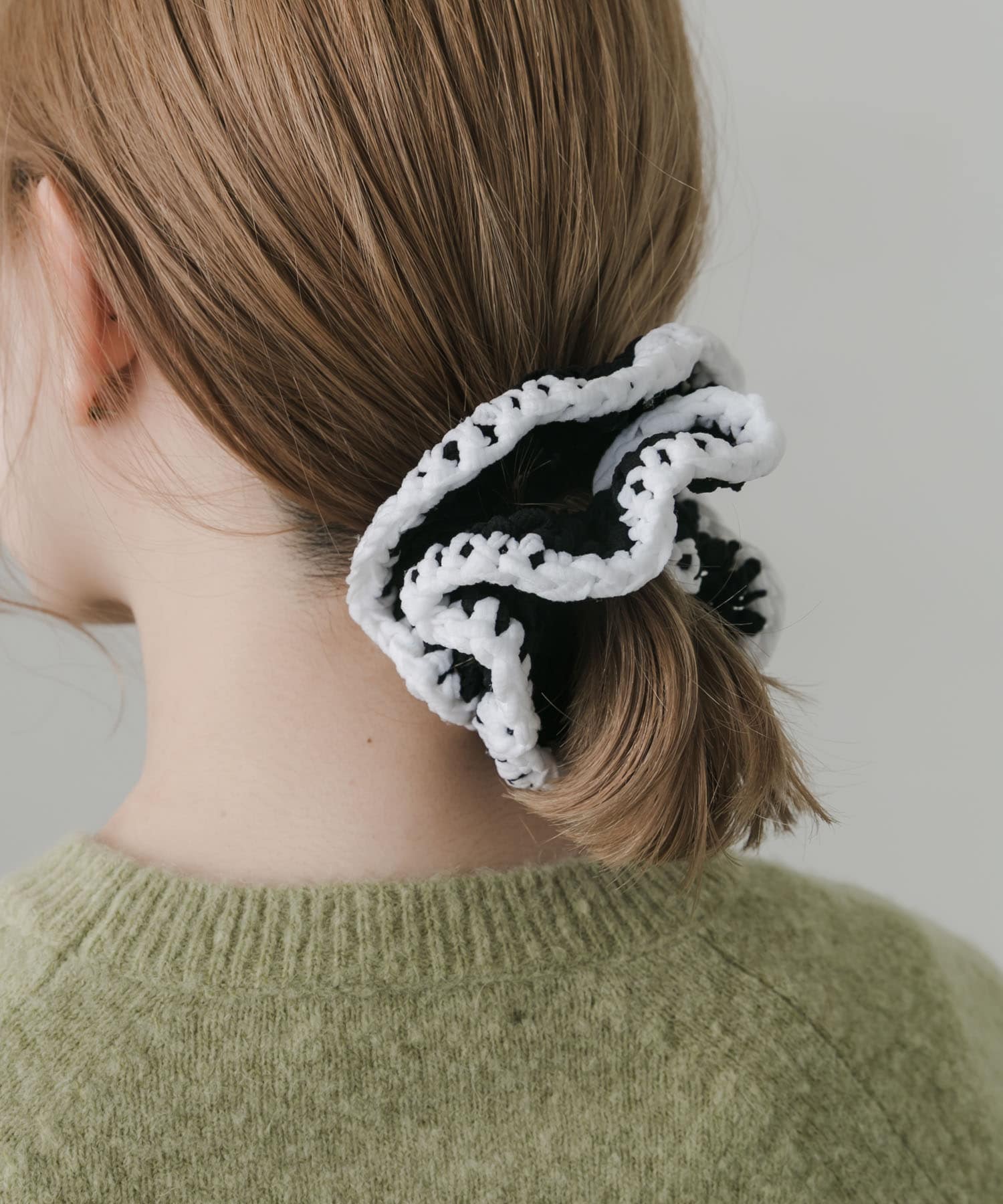 バイカラーニットシュシュ BK/WH -