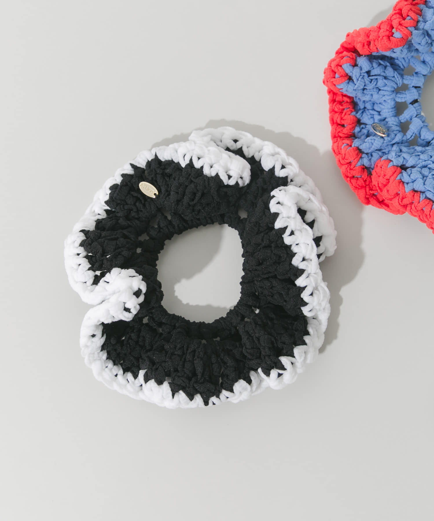 バイカラーニットシュシュ BK/WH -