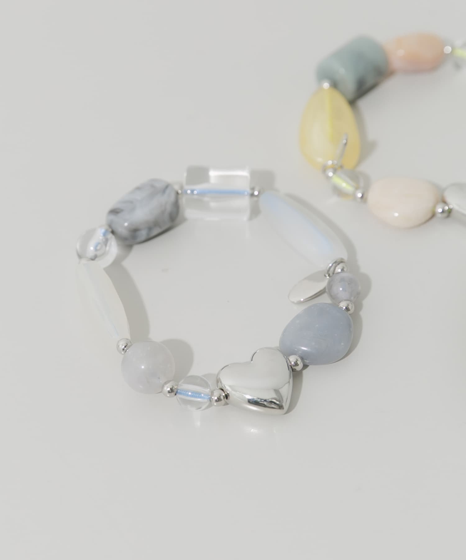 『再入荷』クリアビーズモチーフヘアポニー