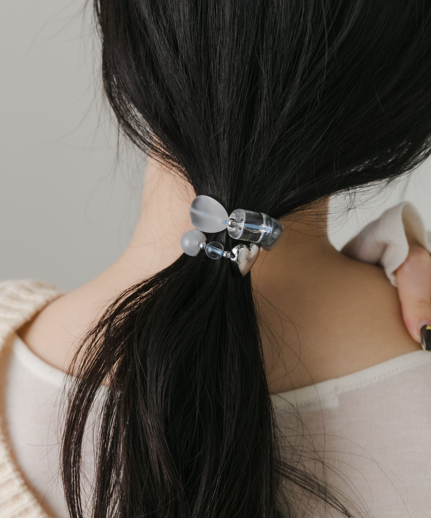 クリアビーズモチーフヘアポニー GRY -