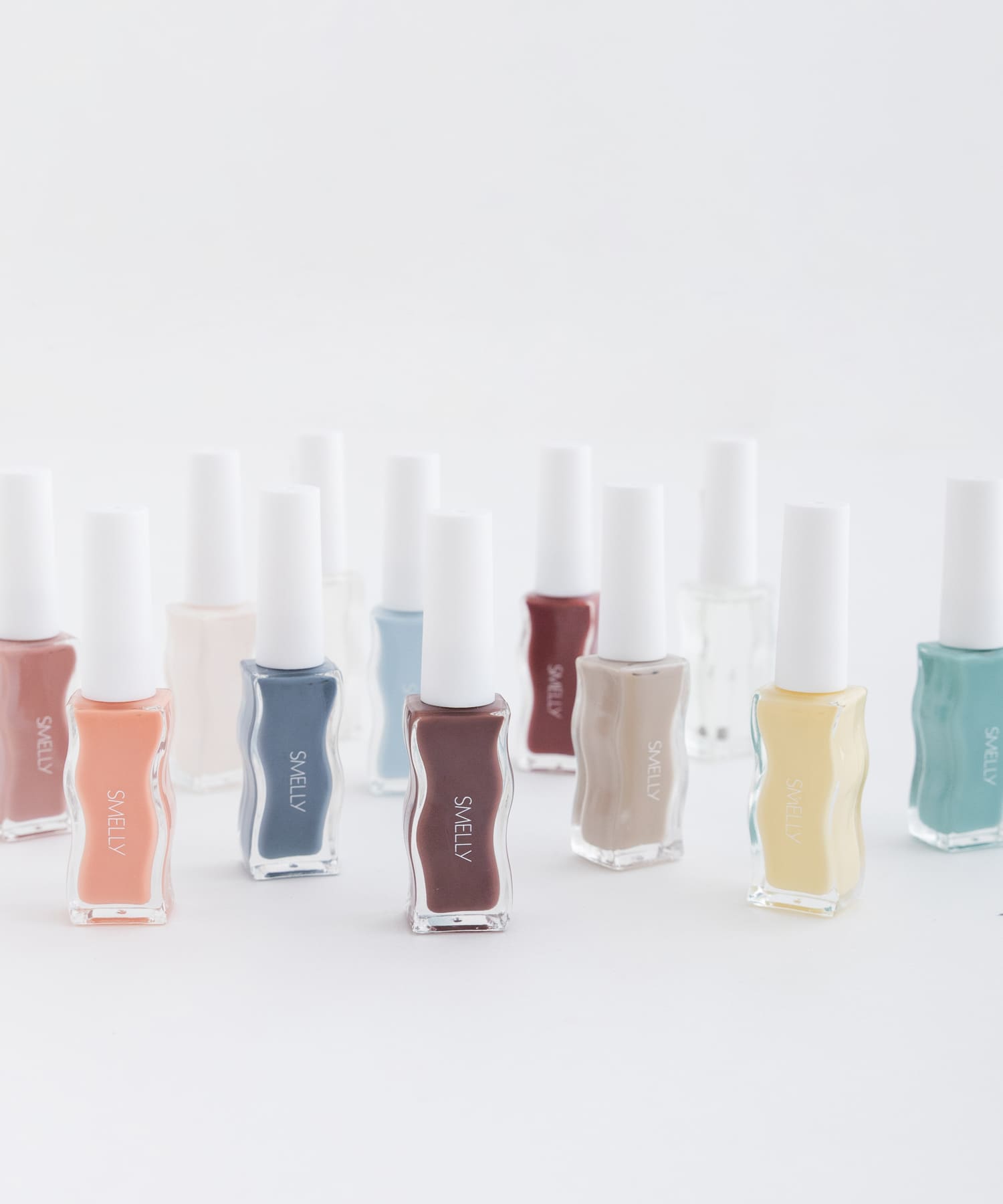 マニキュア カスタード -