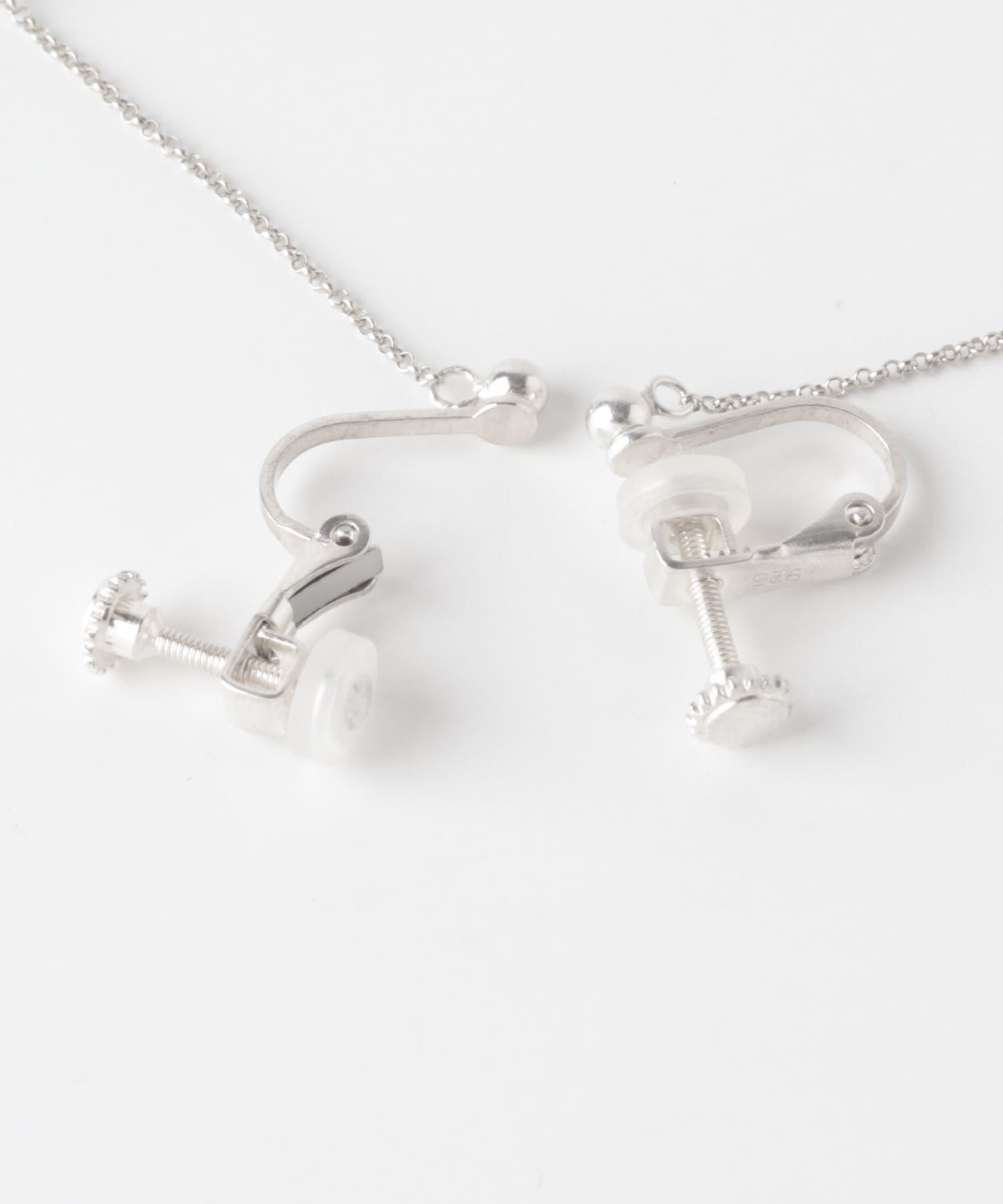 SMELLY so'　cube chain earring SLV -