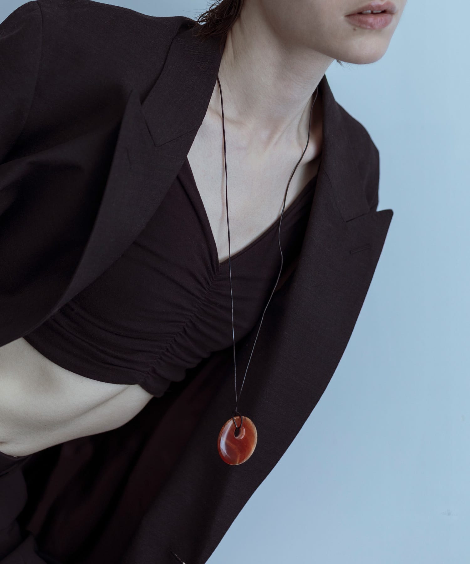 SMELLY so' carnelian cord necklace(- RED/BLK): アクセサリー｜URBAN