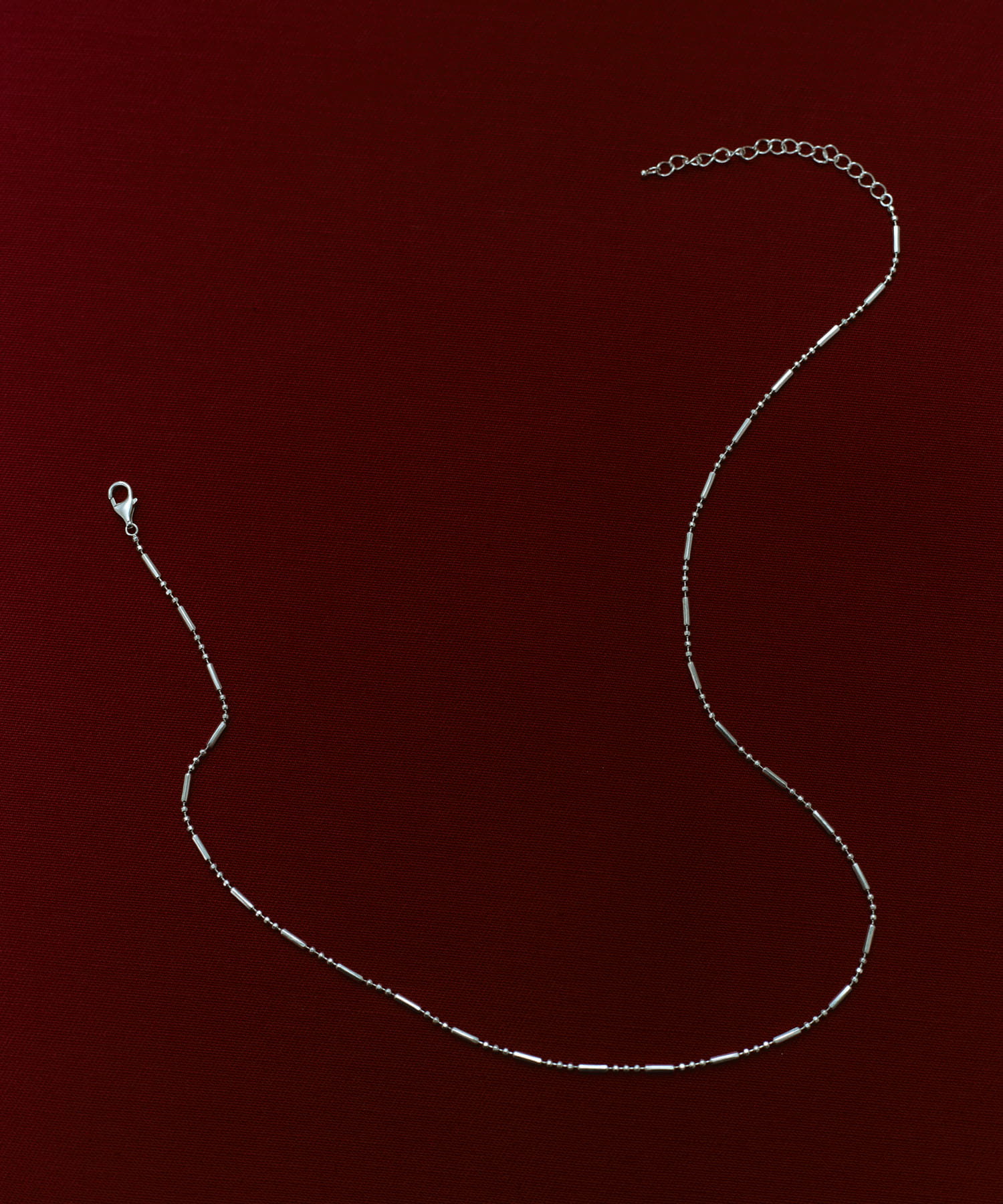 SMELLY so'　uneven chain necklace