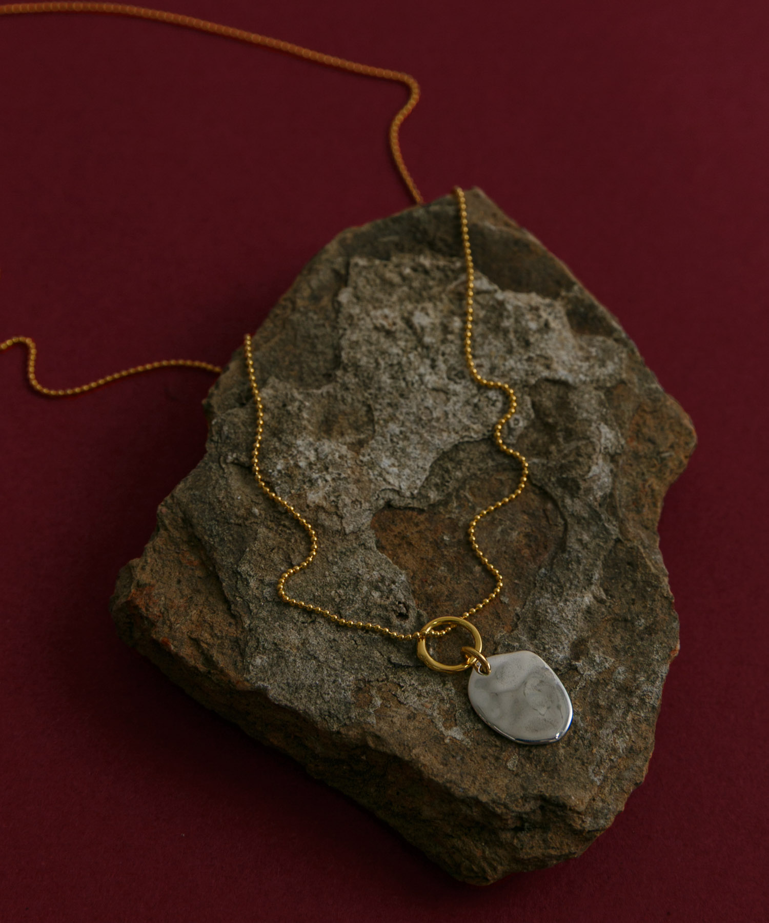 SMELLY so’　combinetion necklace