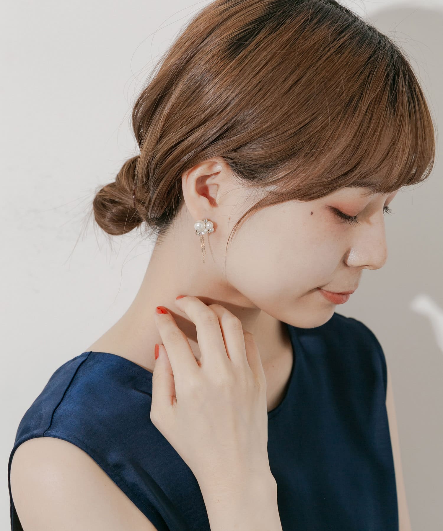 パールビジューチェーンピアス WH/GD -