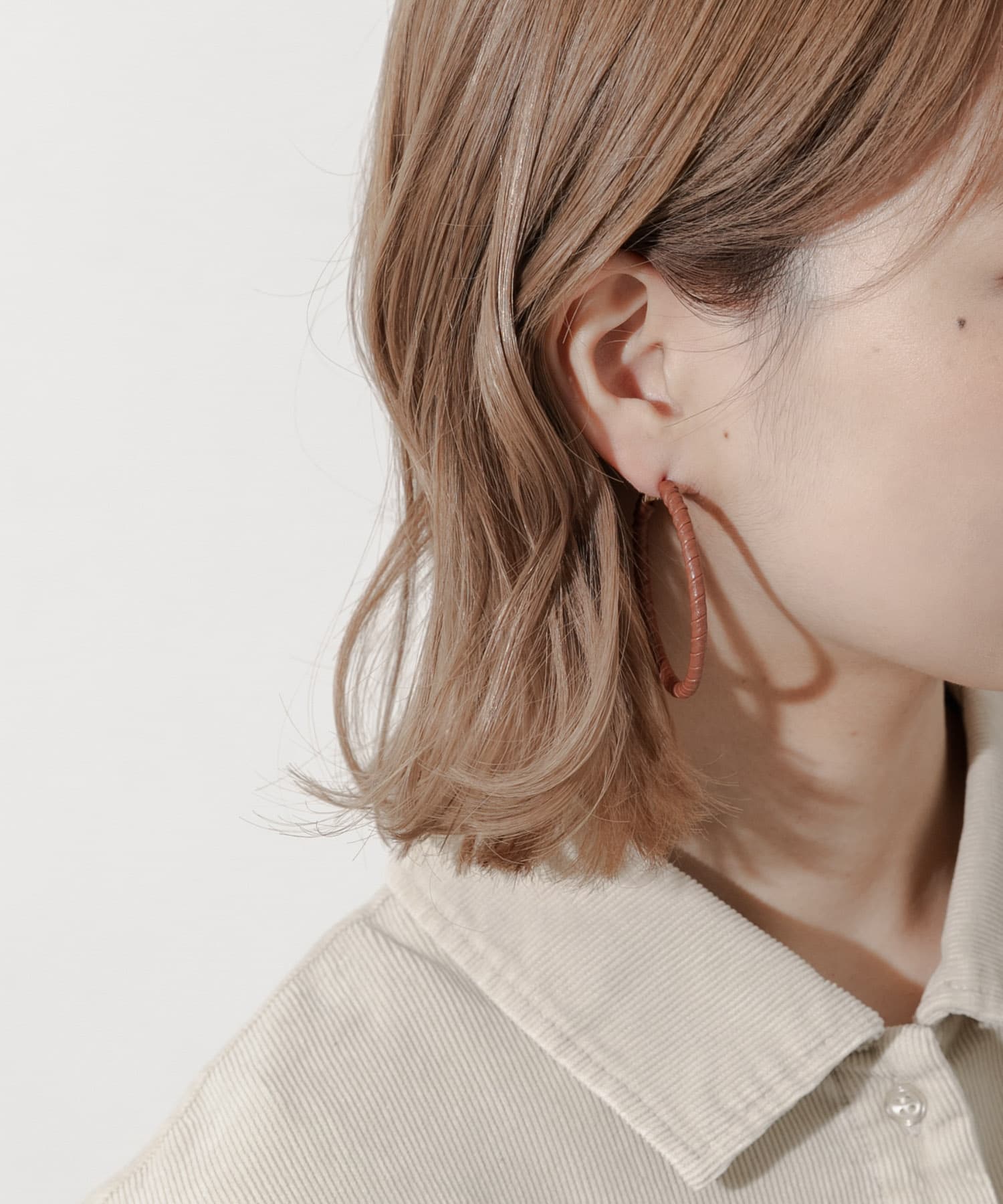 コードラップビッグフープピアス BRN -