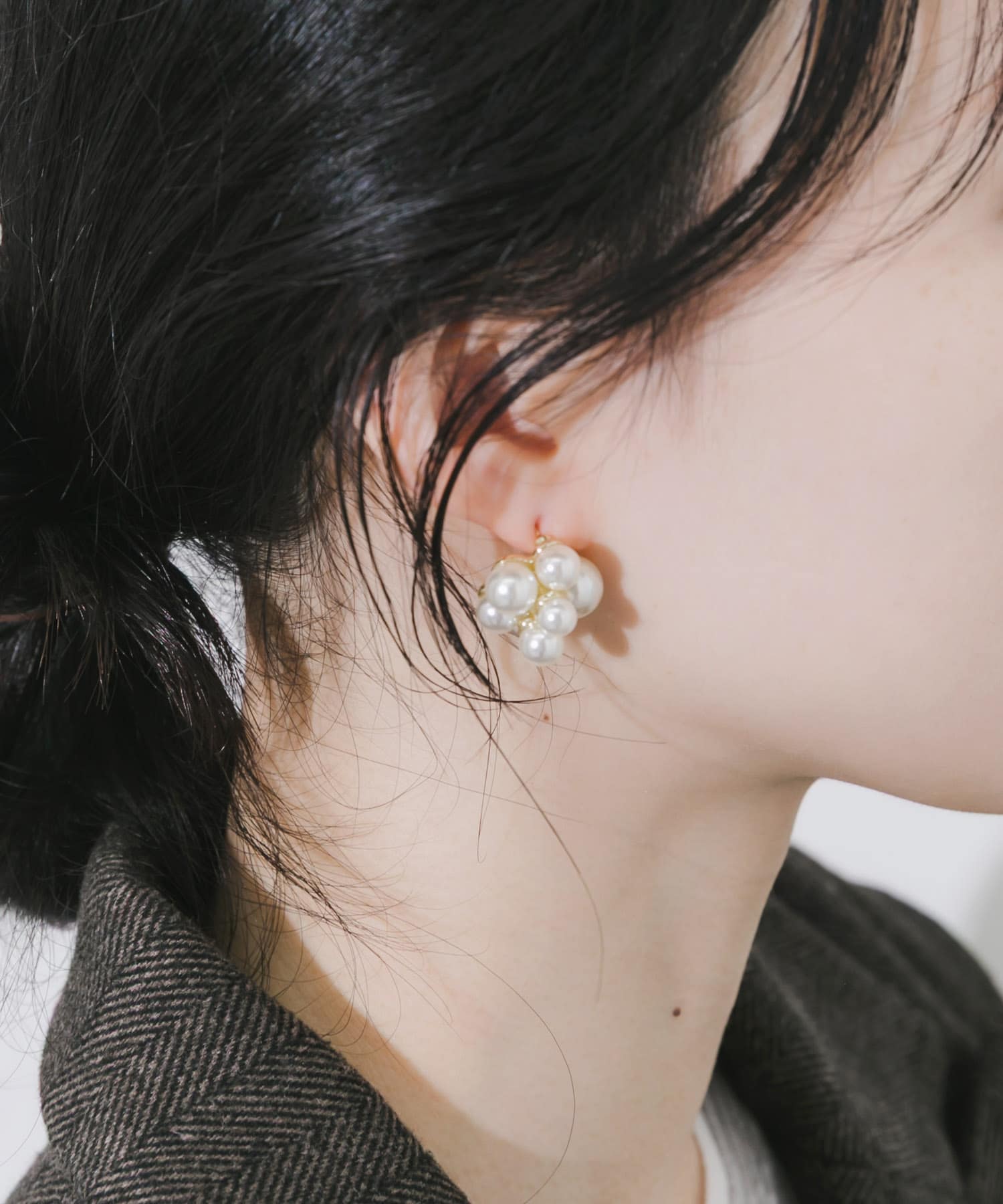 パールボリュームピアス WH/GD -