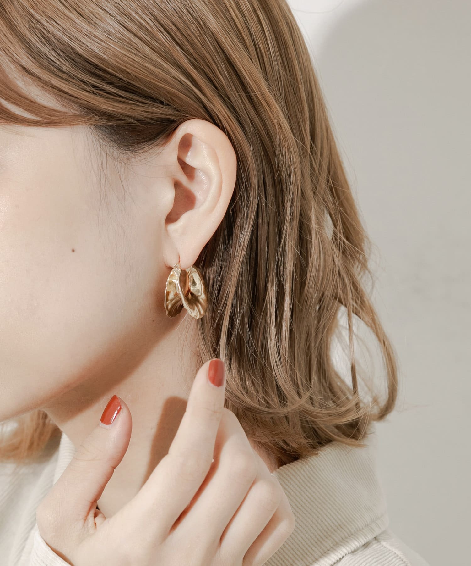 メタルボリュームエッジフープピアス GLD -