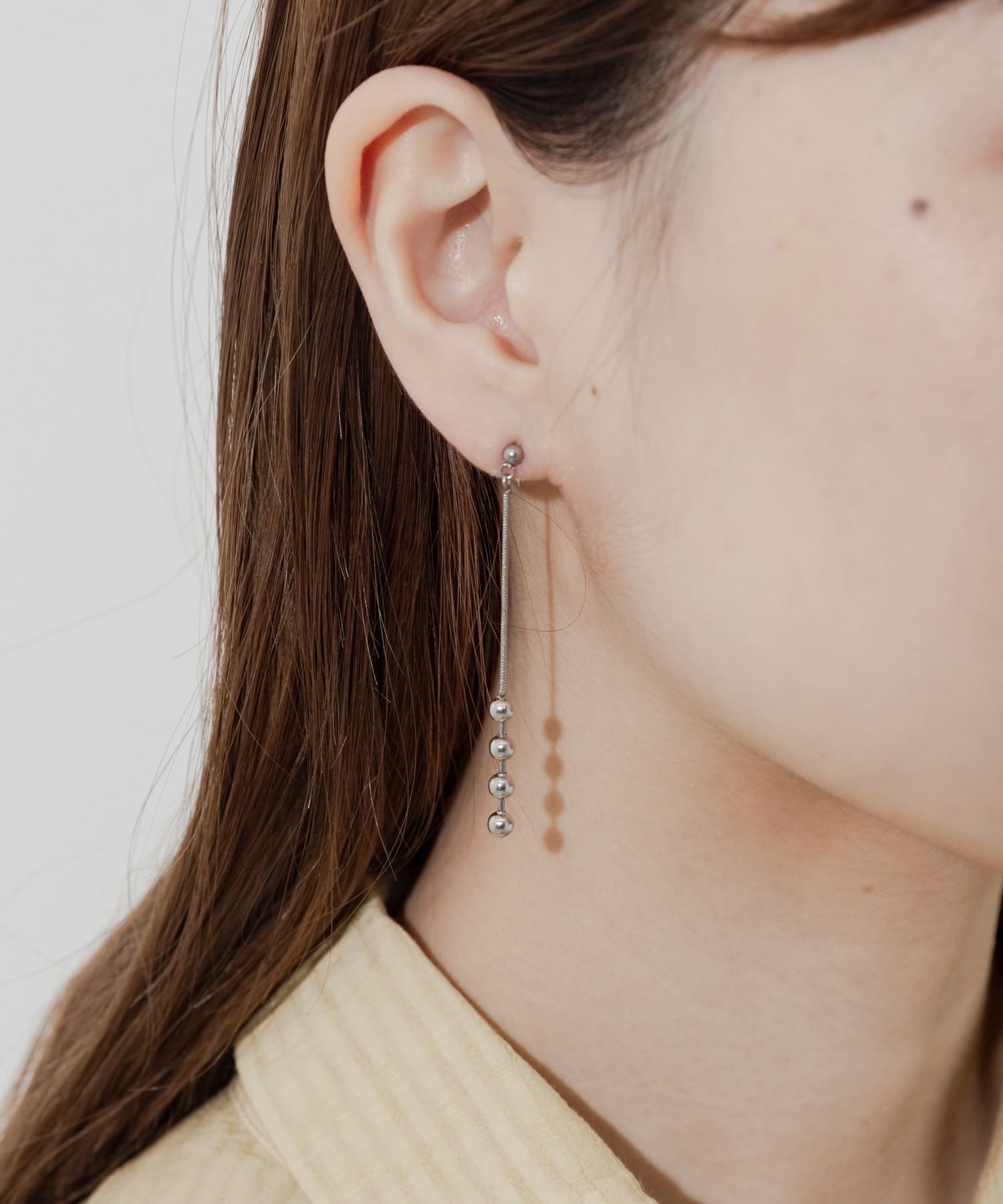 ステンレスメタルボールチェーンピアス