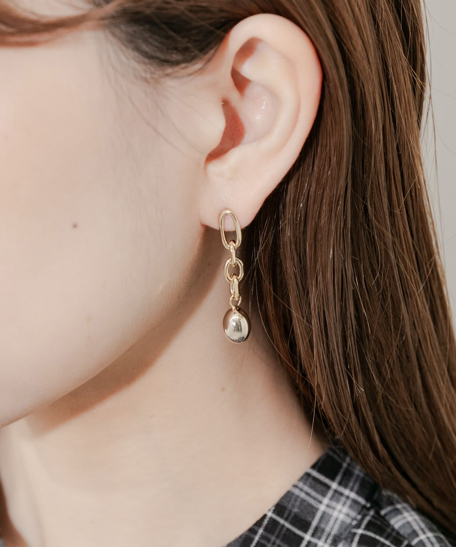 メタルボールドロップチェーンピアス GLD -