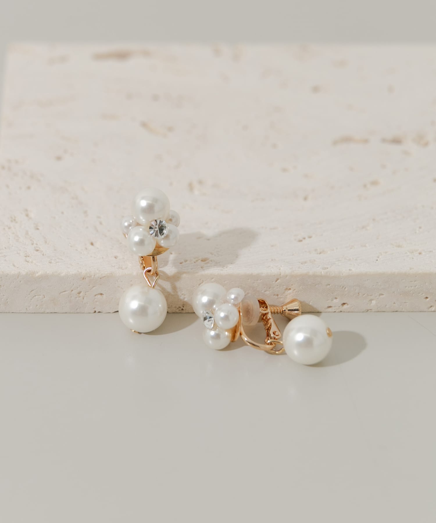 パールビジュードロップイヤリング