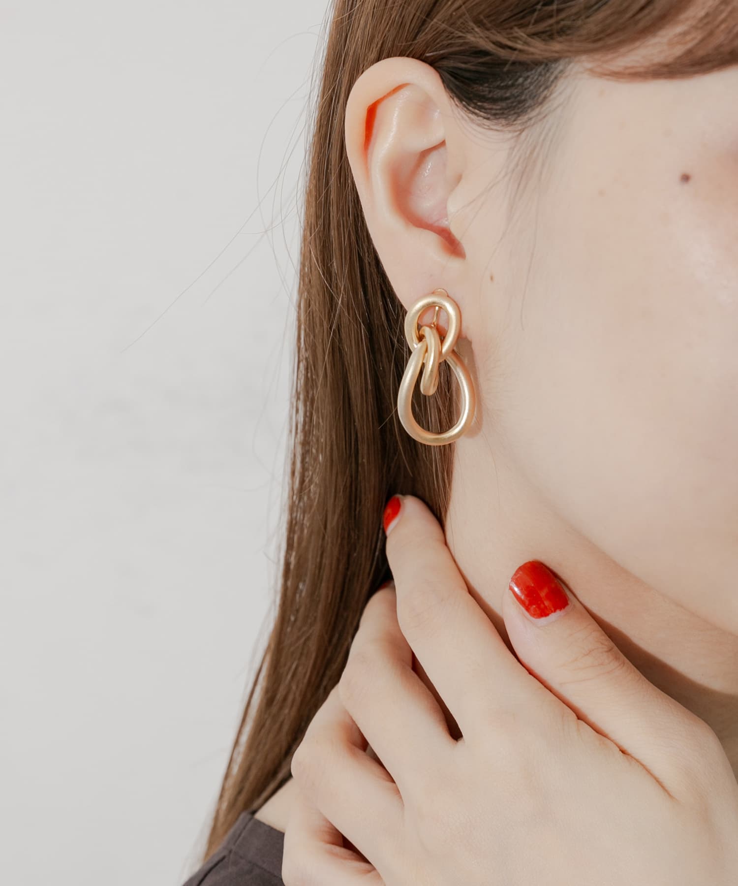 トリプルサークルデザインイヤリング GLD -