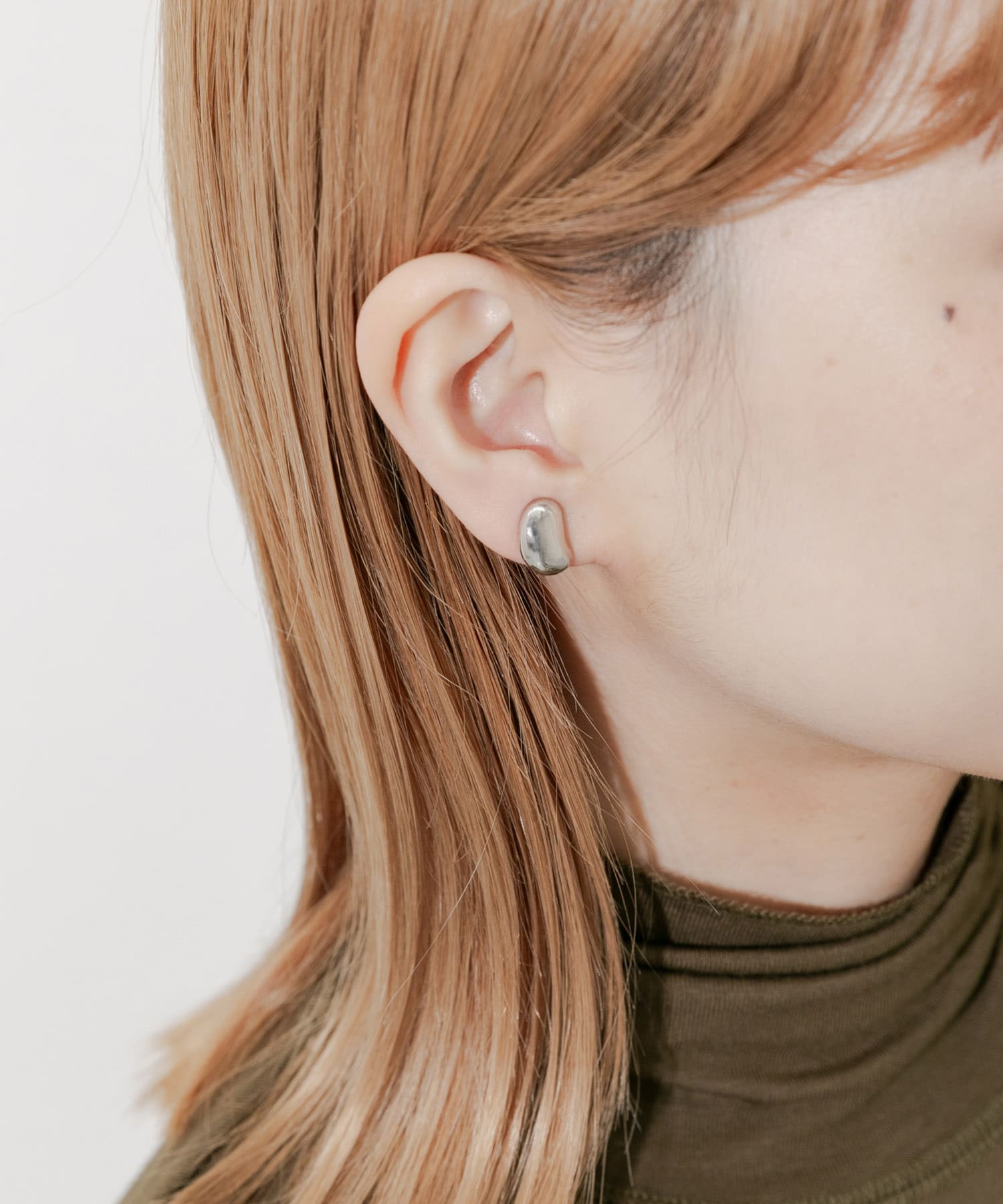 メタルプックリミニイヤリング SLV -