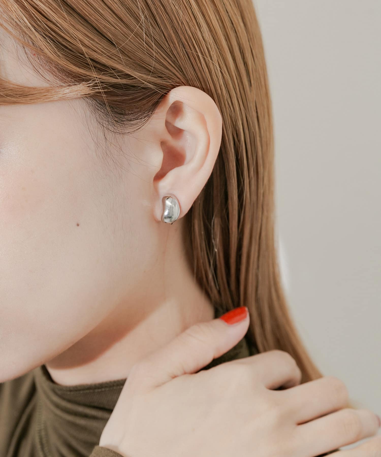 メタルプックリミニイヤリング SLV -