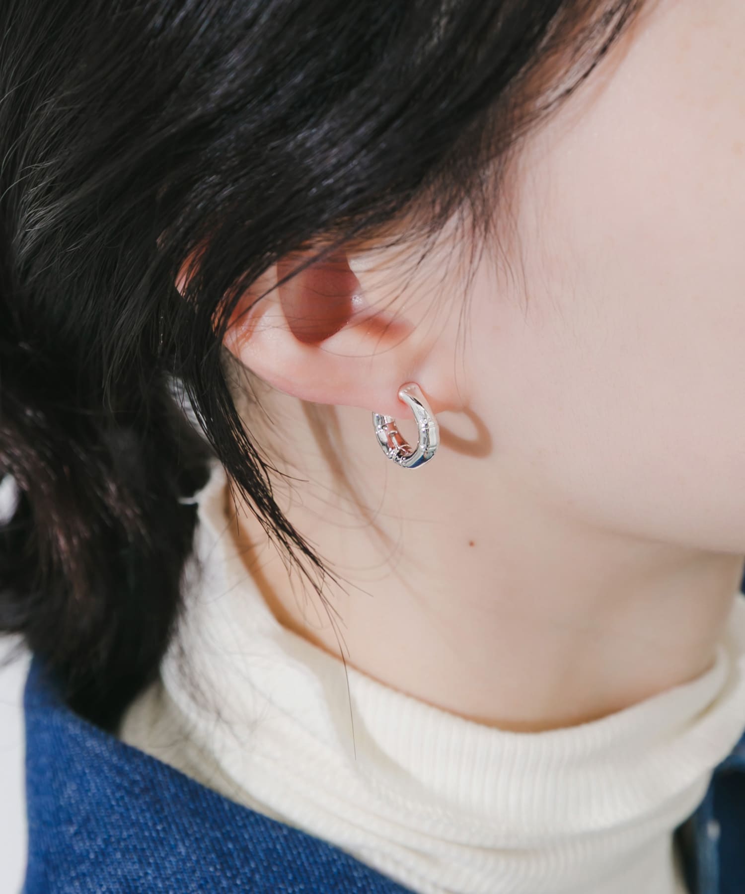 メタルバンブーワンタッチフープイヤリング SLV -