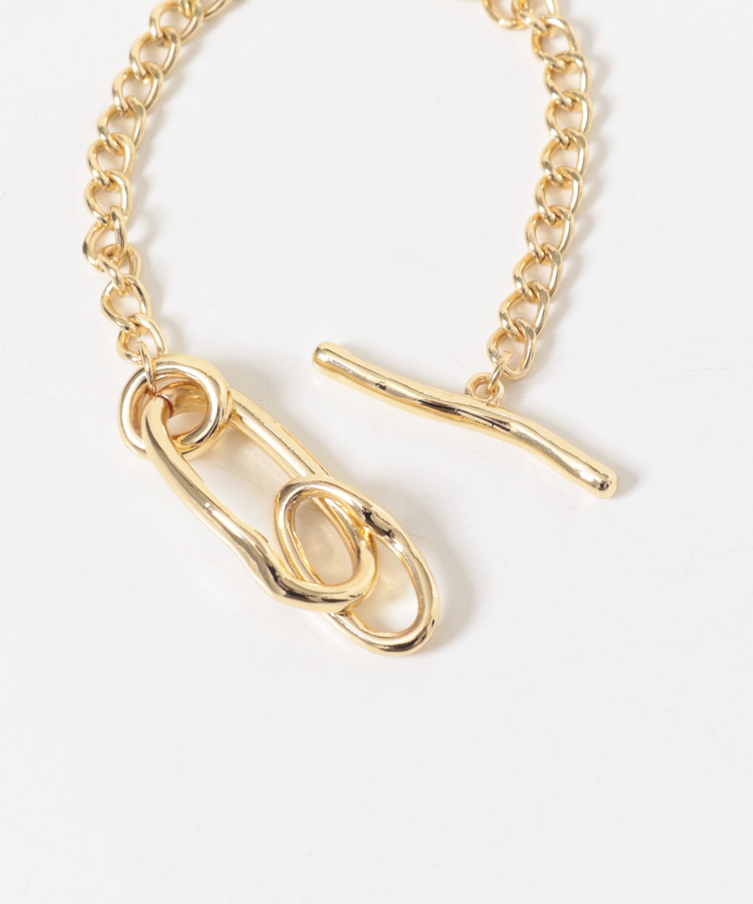 ニュアンスオーバルチェーンマンテルブレスレット GLD -