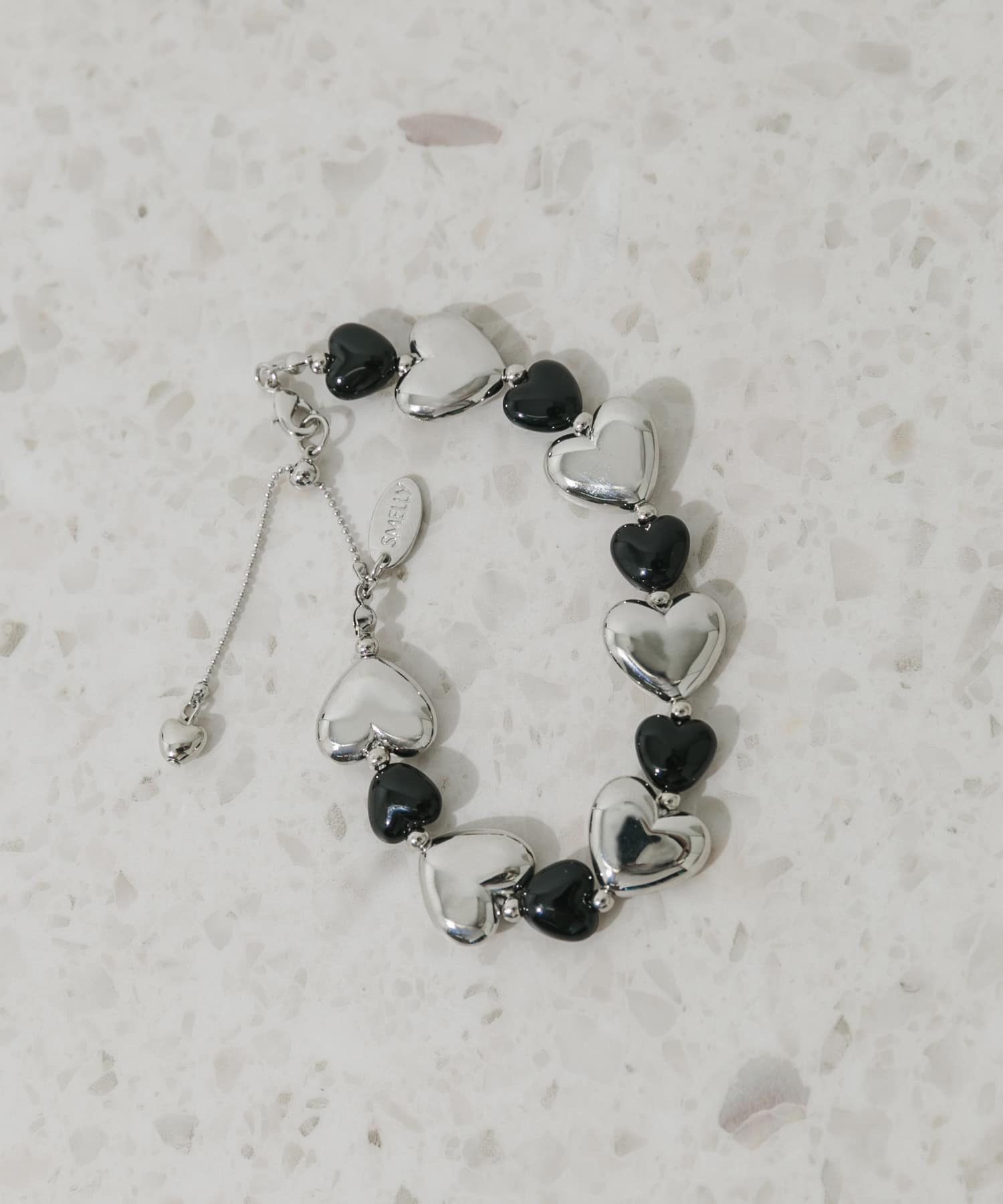 プランプハートブレスレット