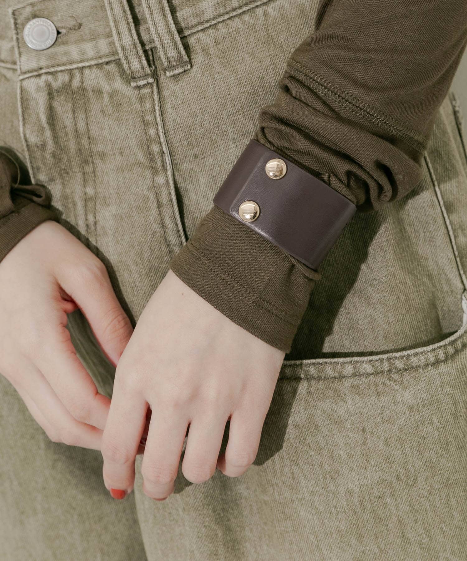 レザーワイドブレスレット DBR -