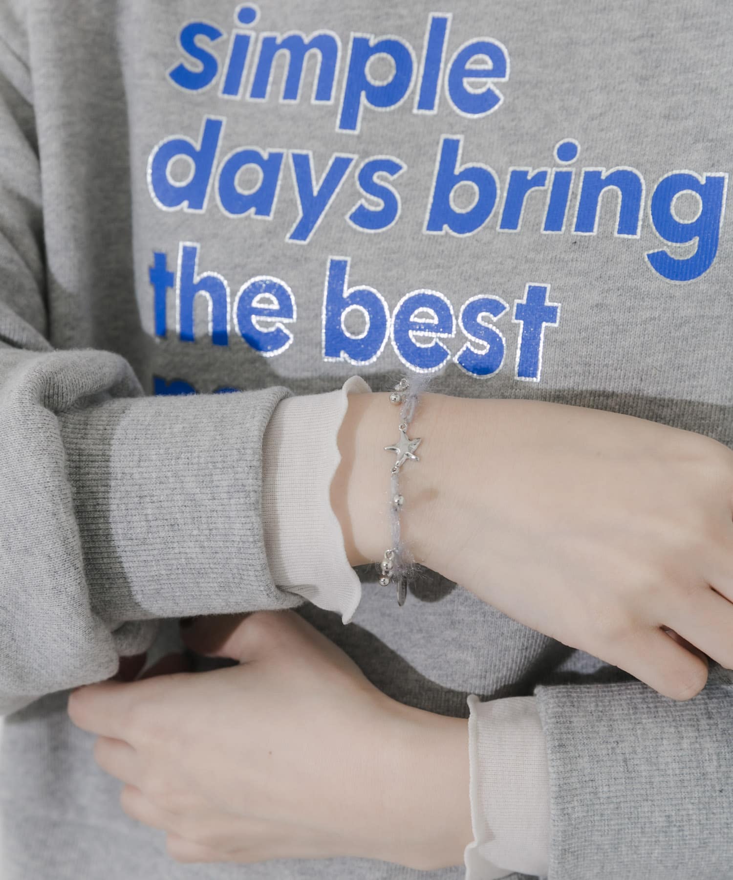 ウールヤーンチャームブレスレット GRY -