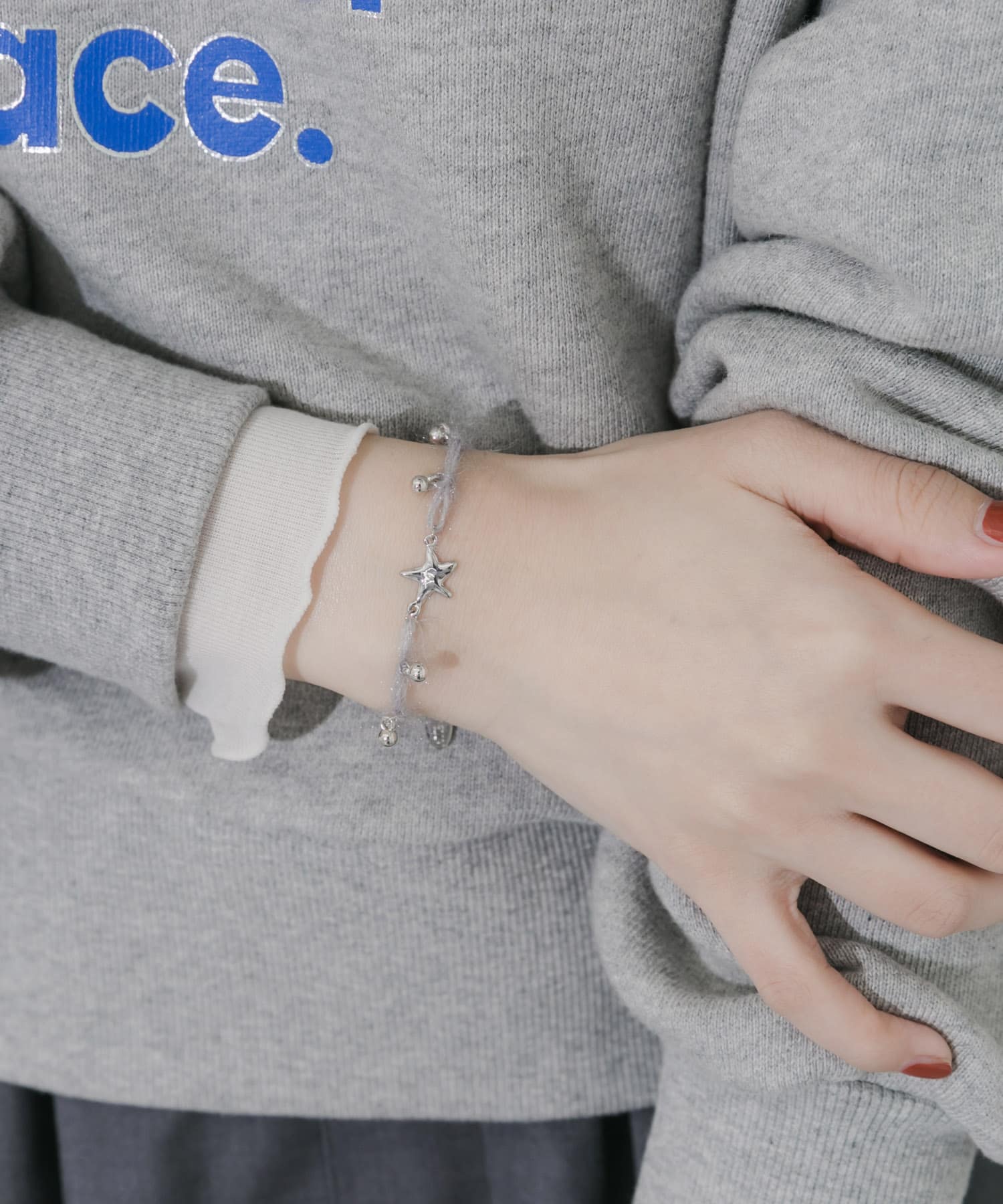 ウールヤーンチャームブレスレット GRY -