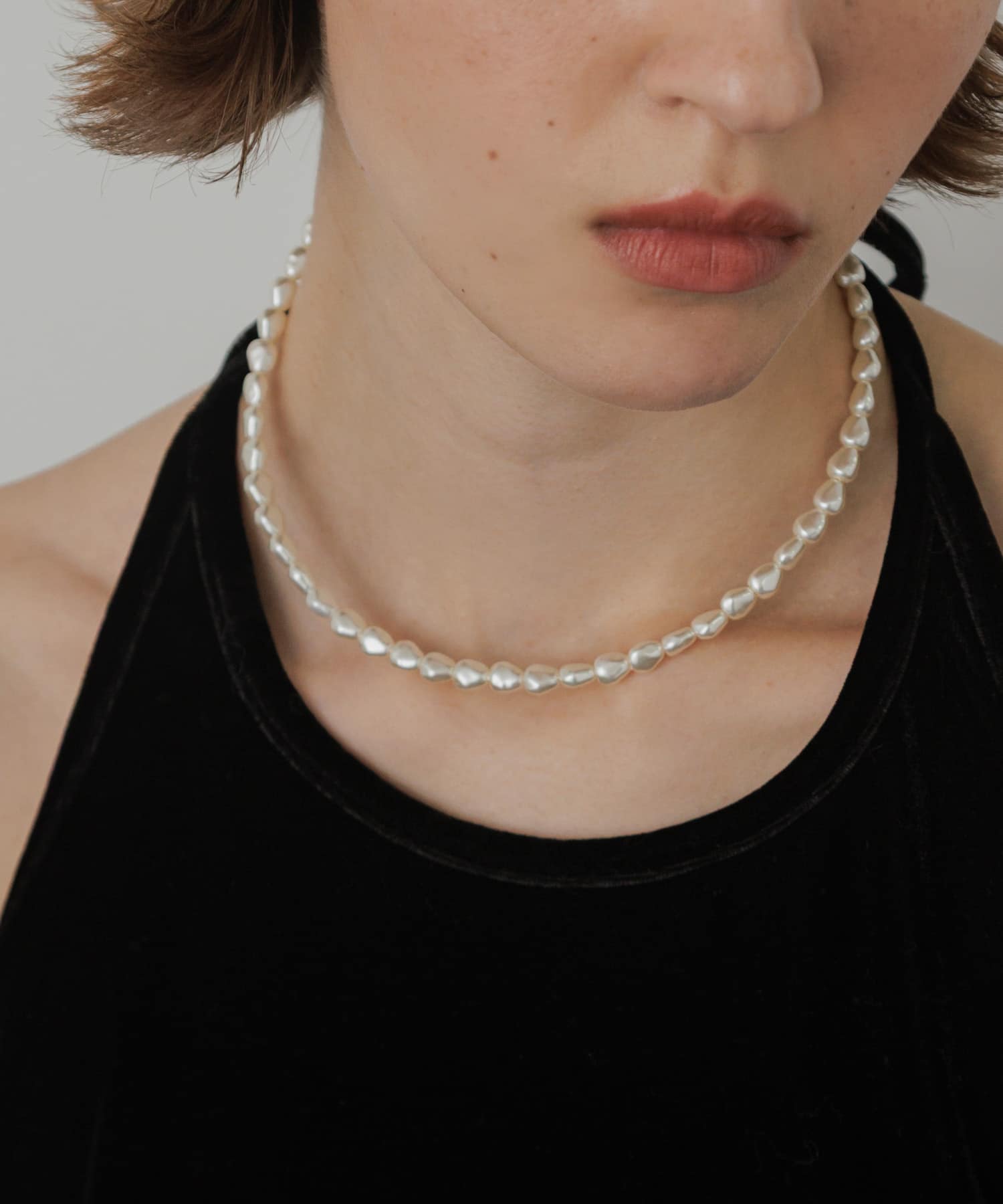 イビツパールネックカフ