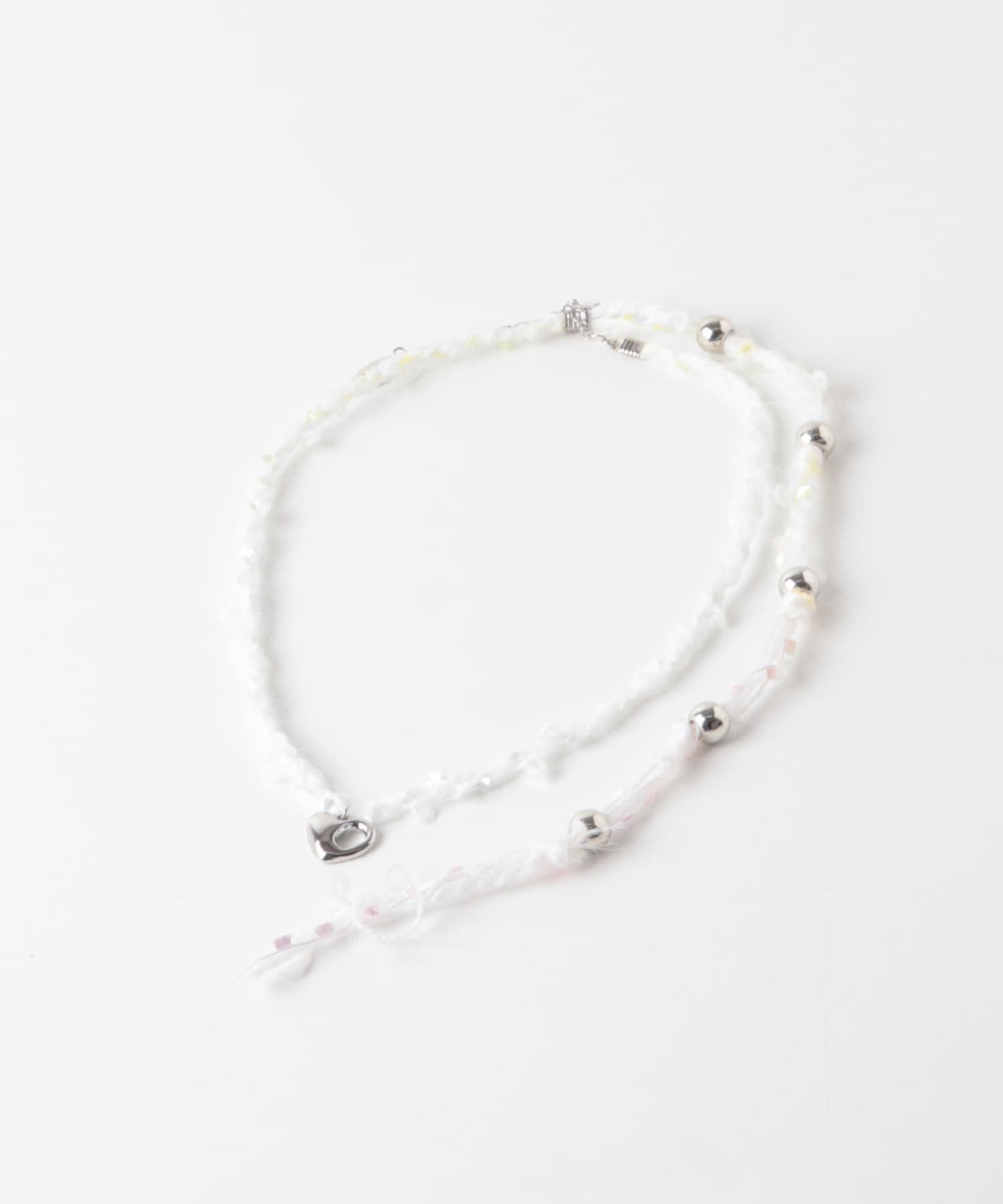 ウールヤーンハートチャームチョーカーネックレス WHT -