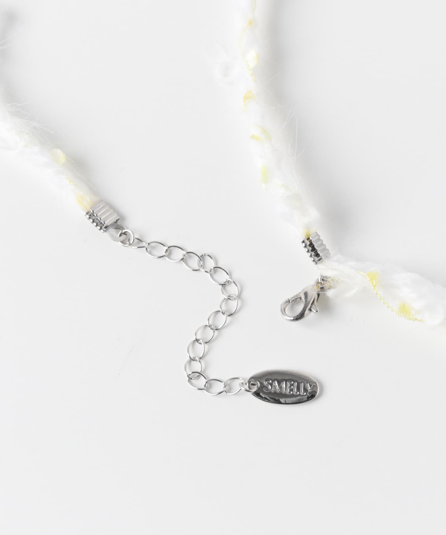 ウールヤーンハートチャームチョーカーネックレス WHT -