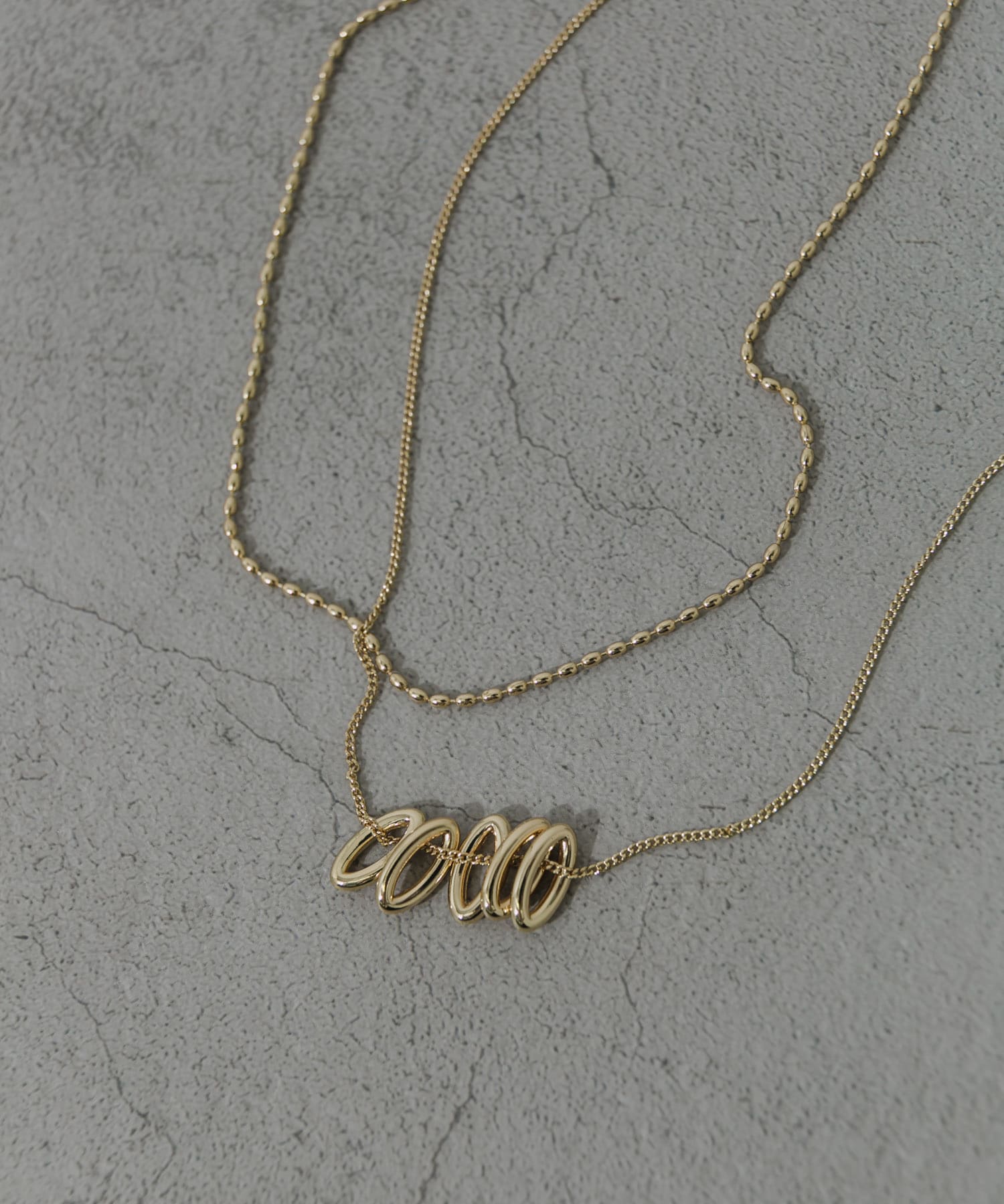 オーバルフープチャーム2セットネックレス