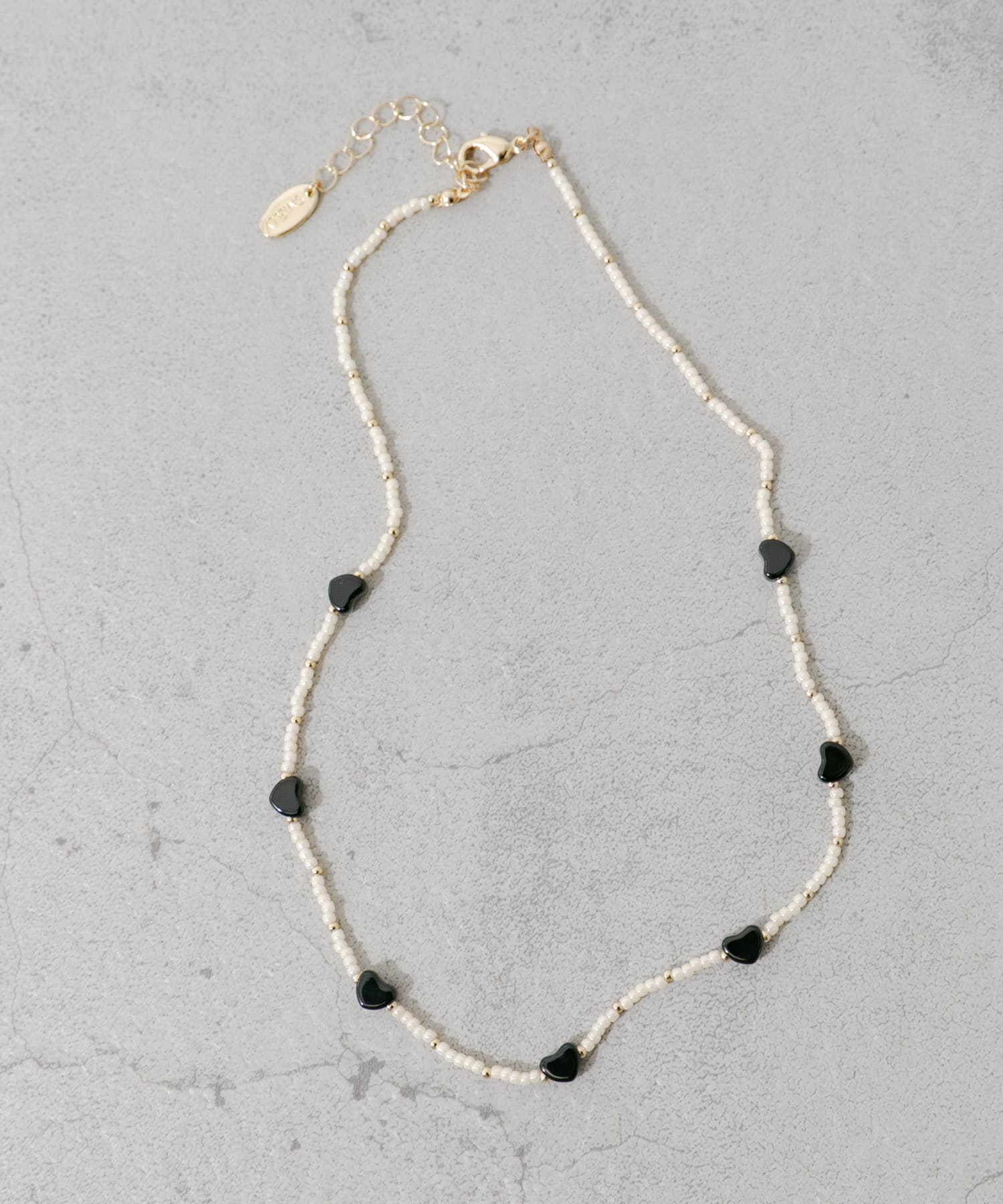 ハートビーズネックレス BK/BE -