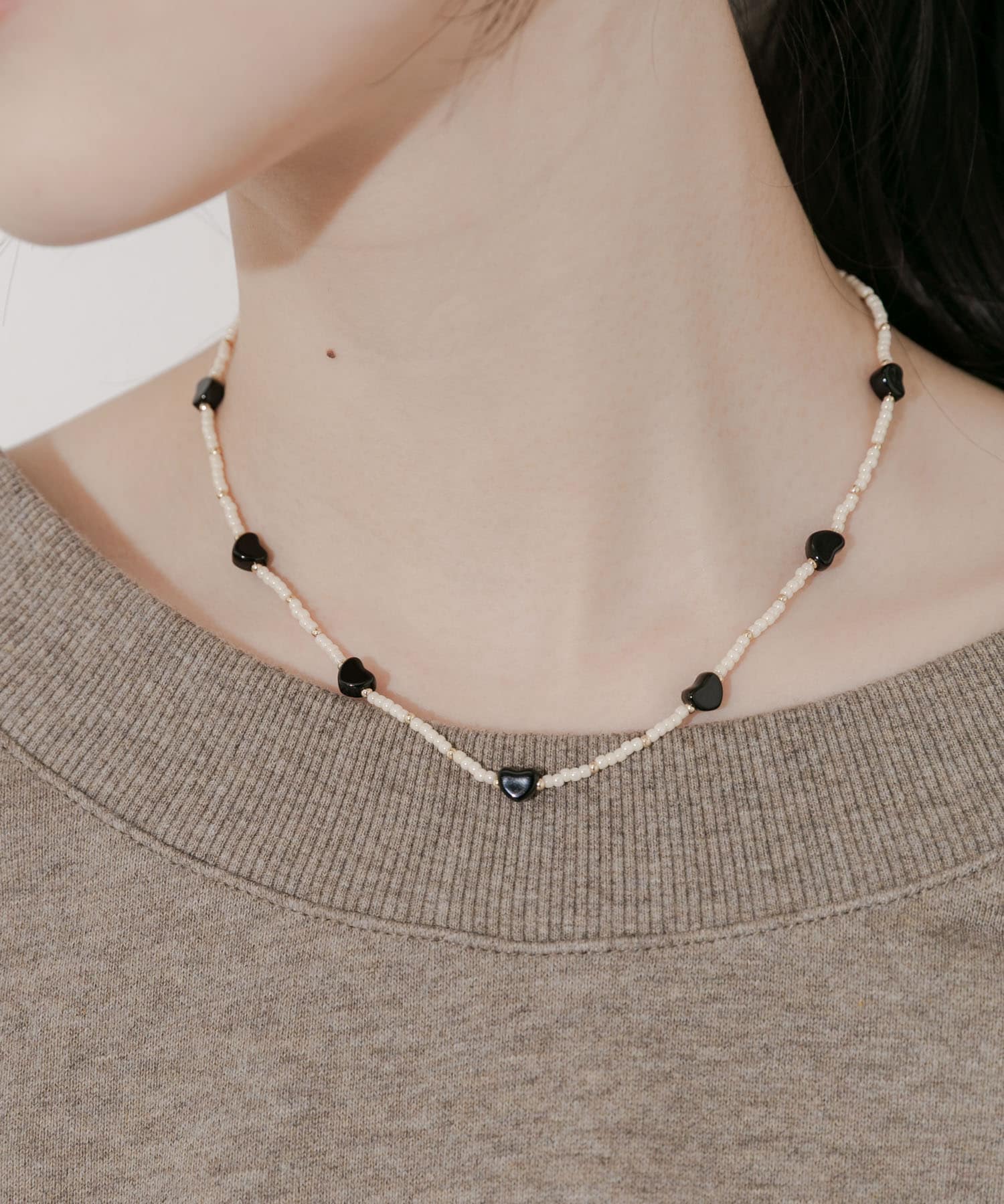 ハートビーズネックレス BK/BE -