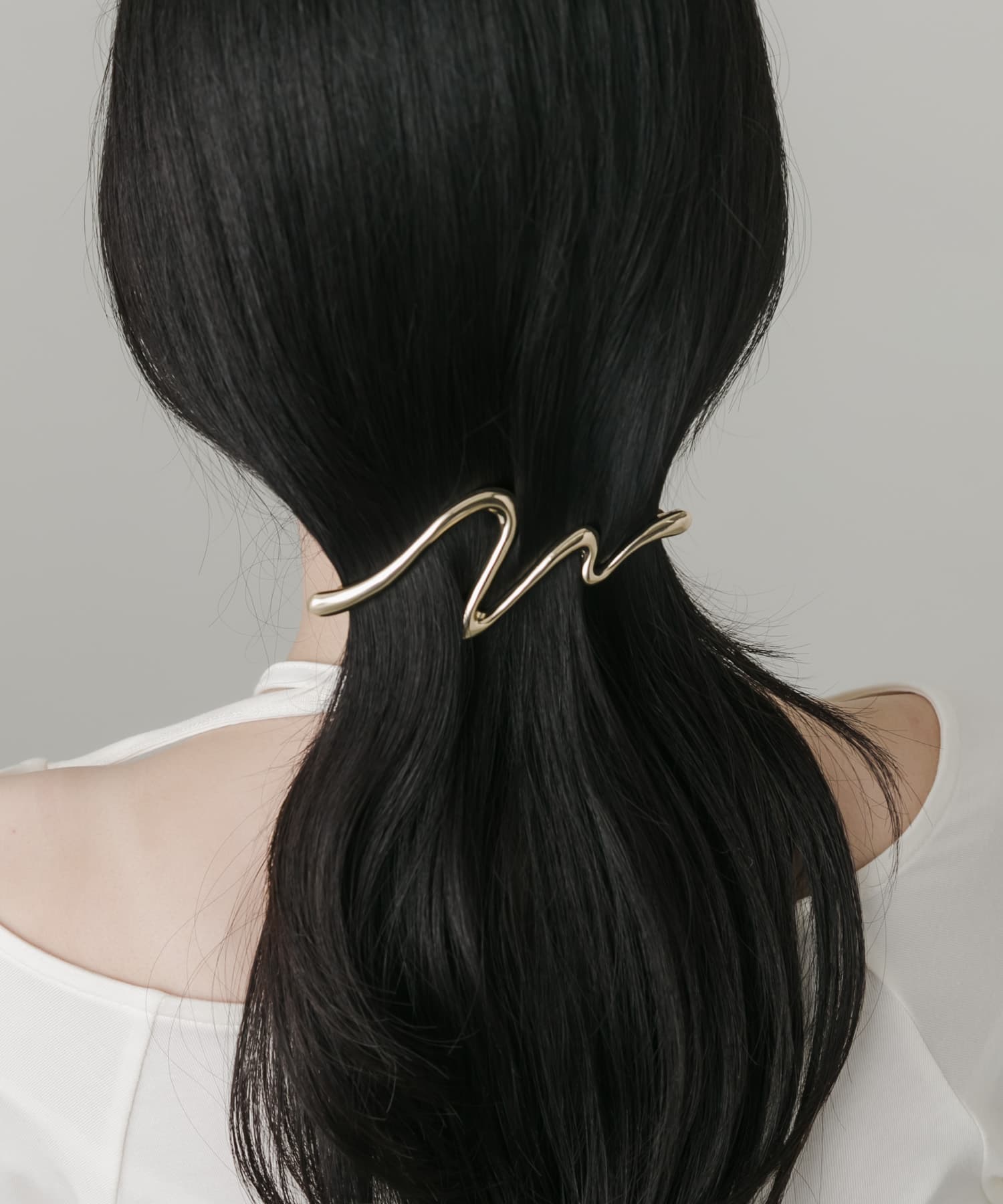 ニュアンスラインメタルバレッタ GLD -