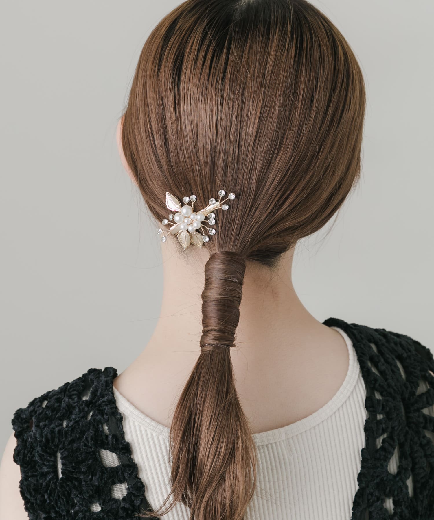 パールリーフモチーフヘアクリップ GD/WH -