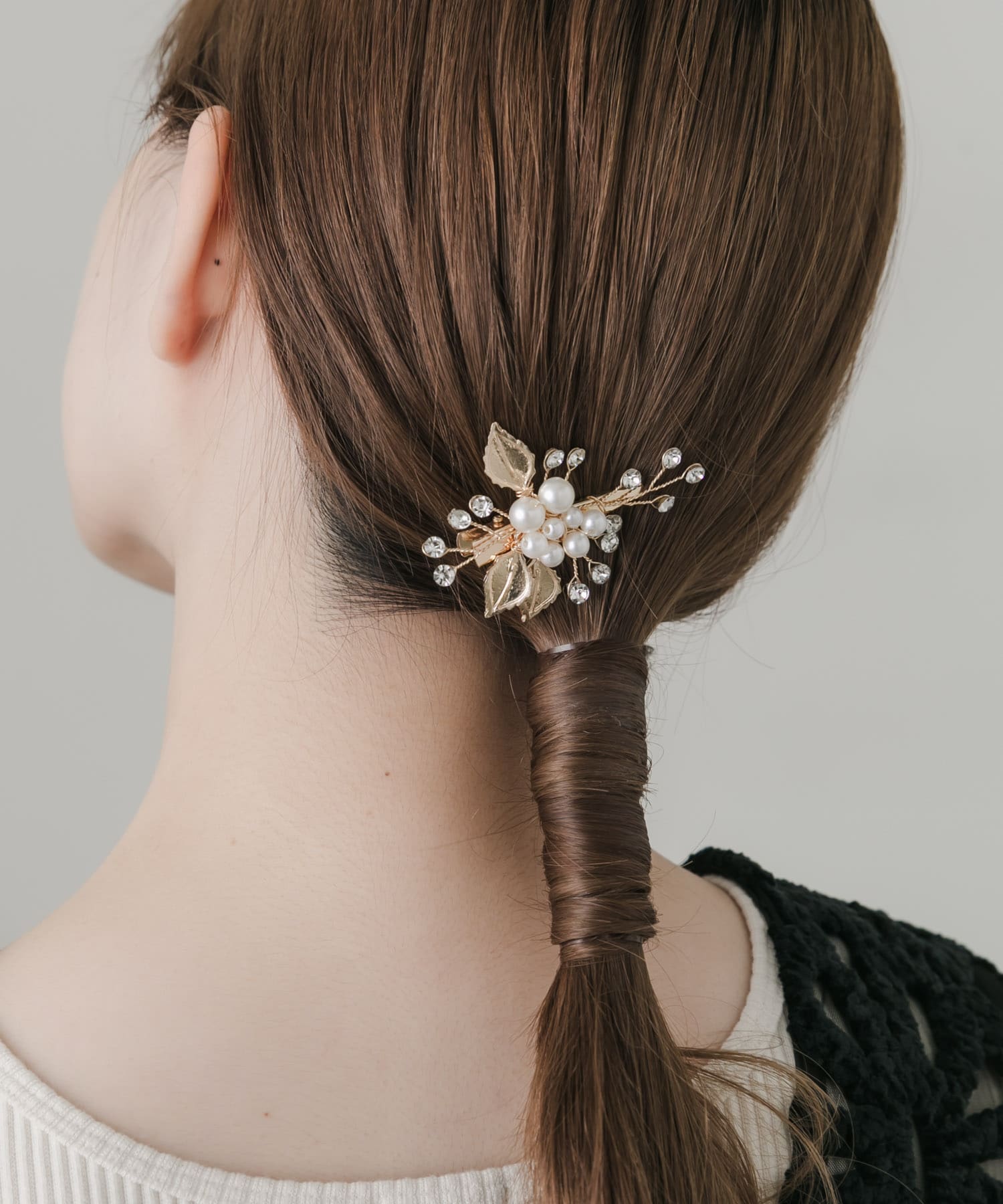 パールリーフモチーフヘアクリップ GD/WH -