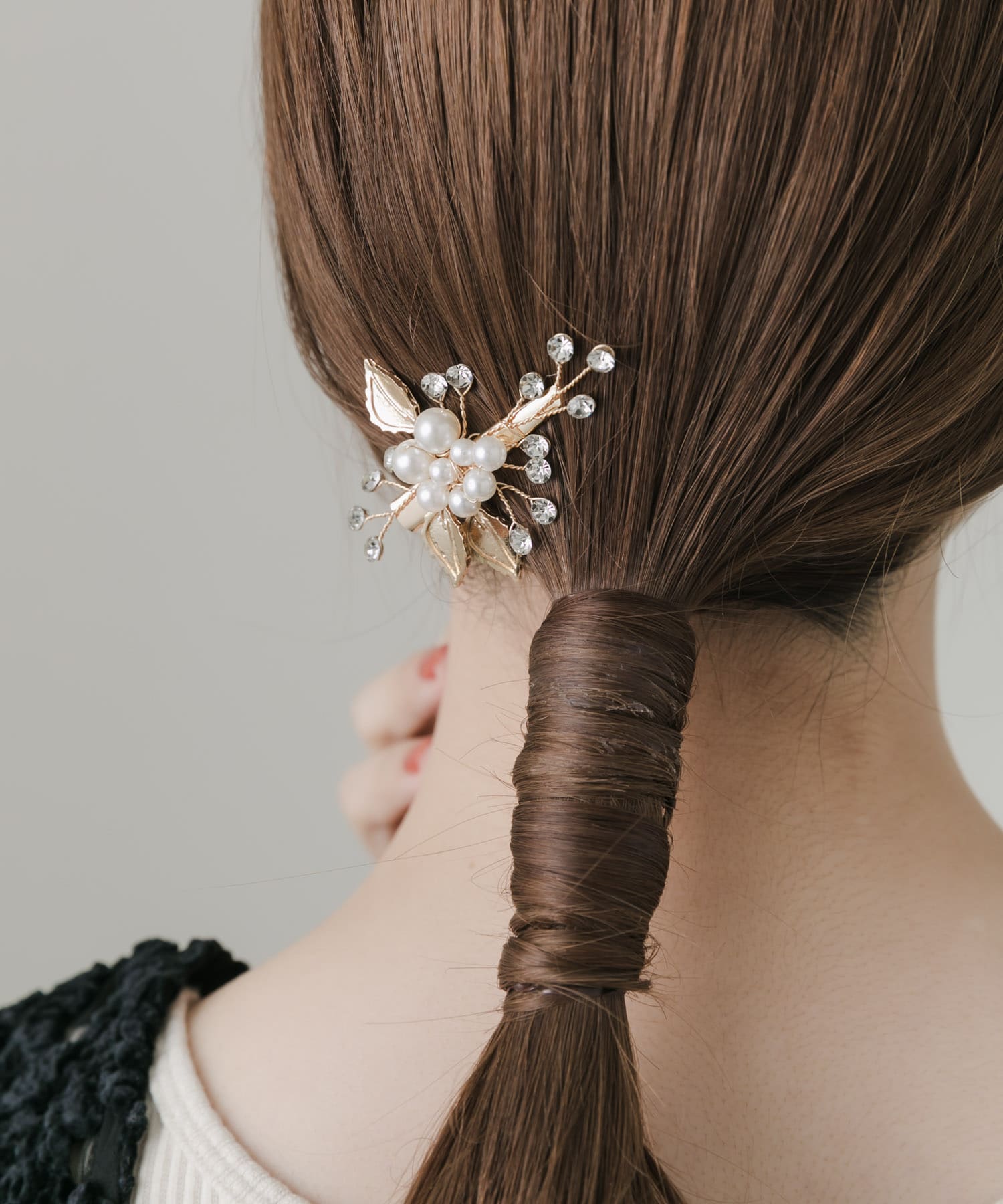パールリーフモチーフヘアクリップ GD/WH -