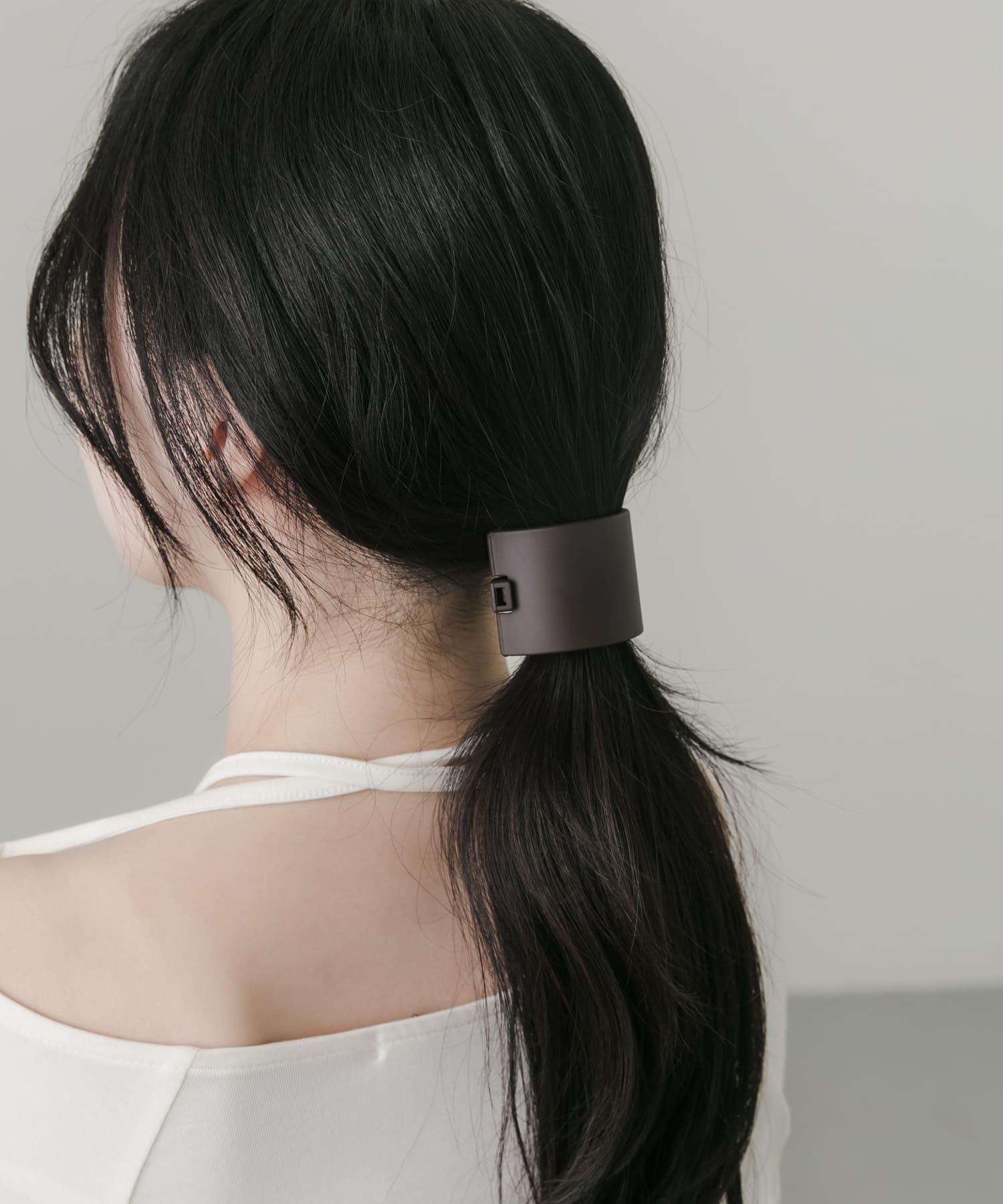 マットアーチヘアクリップ DBR -