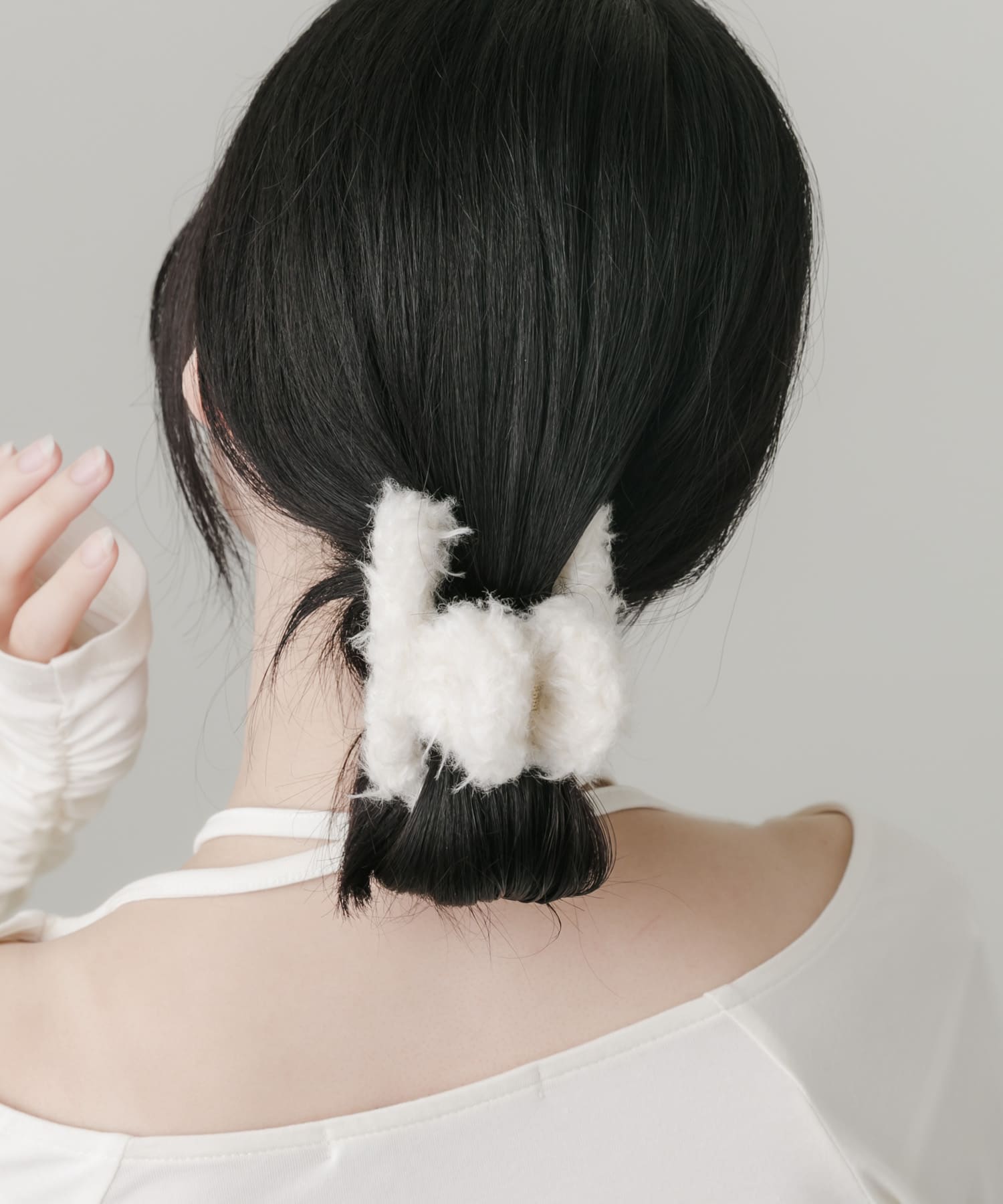 カラーファーバンス WHT -