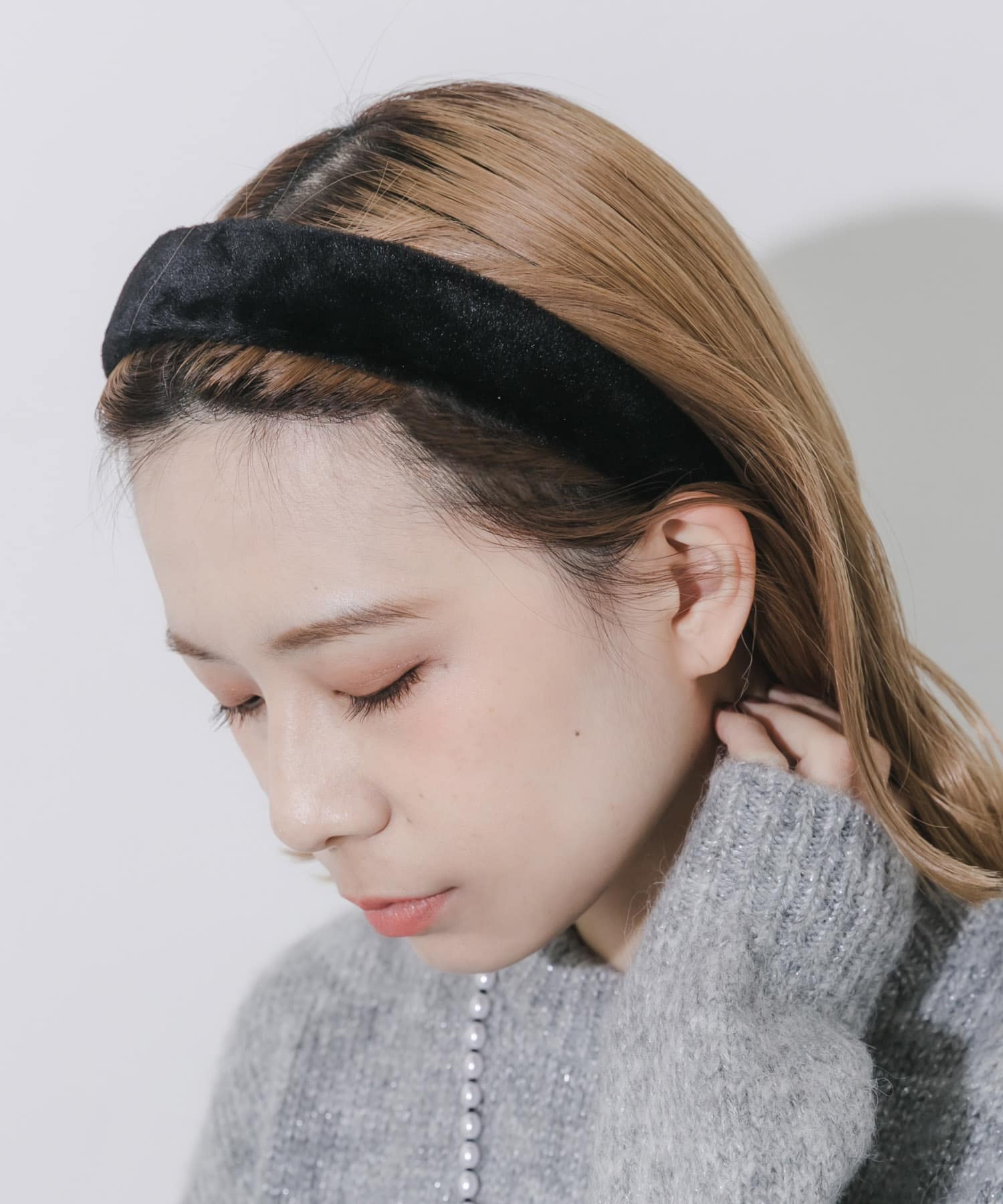 ファーカチューシャ