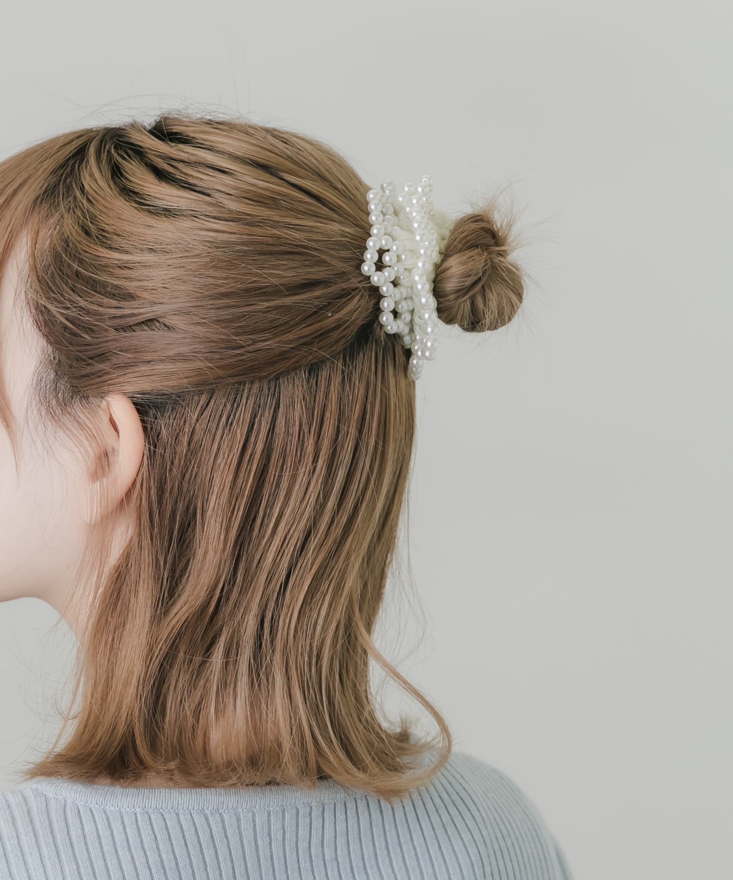 パールボリュームヘアポニー IVO -
