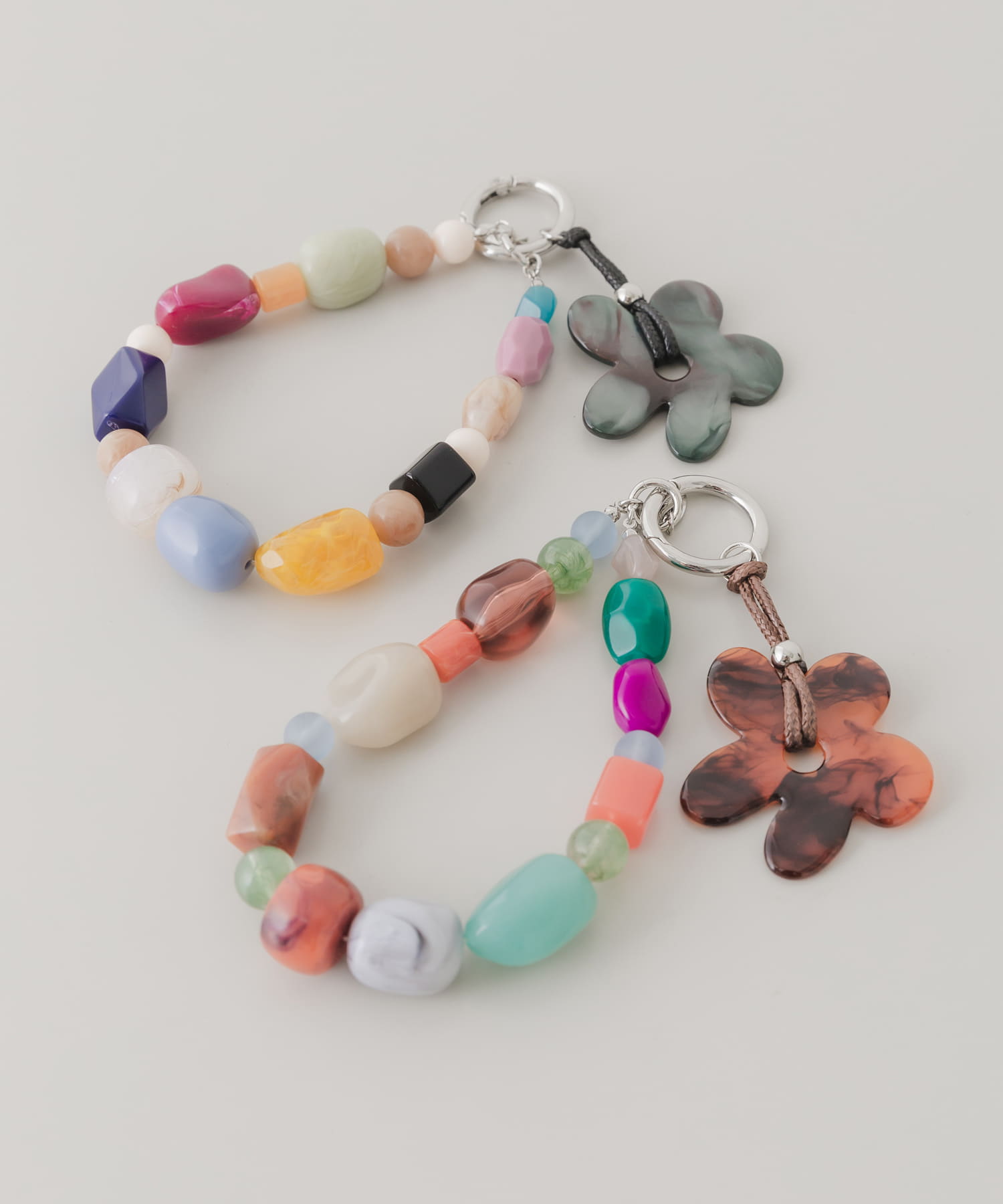 フラワーモチーフカラフルキーチェーン BRN MIX -