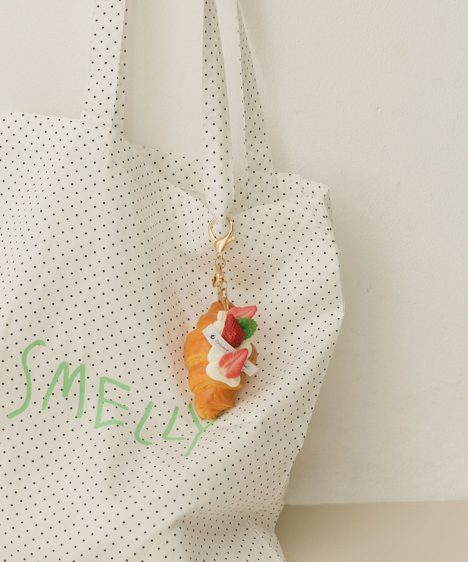 スイーツモチーフキーチェーン croissant -