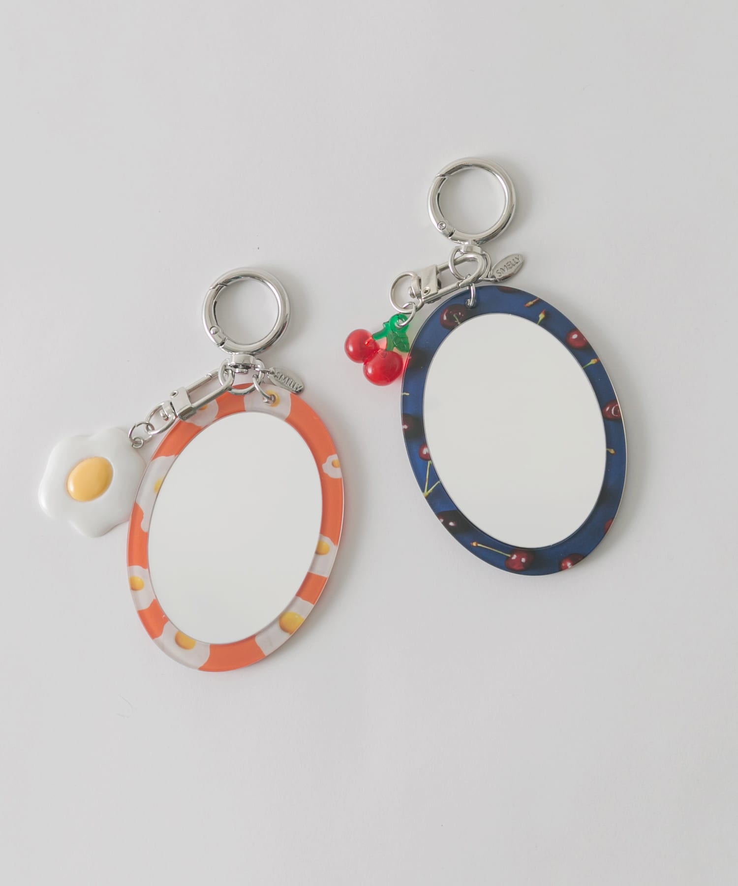 モチーフ＆ミラーキーチェーン BLE -