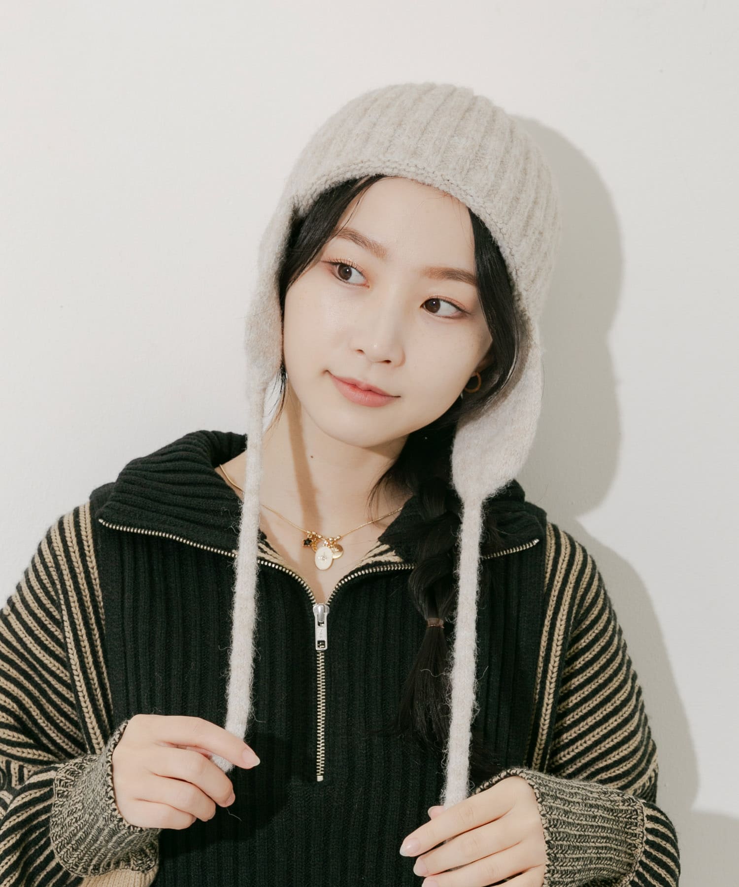 イヤーフラップニットキャップ BEG -