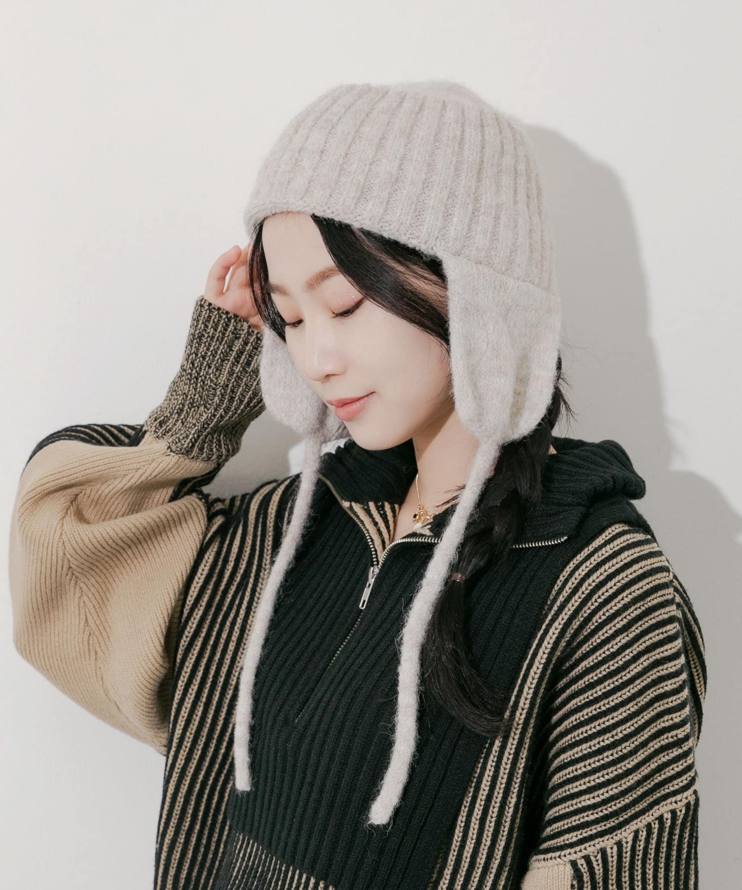 イヤーフラップニットキャップ BEG -