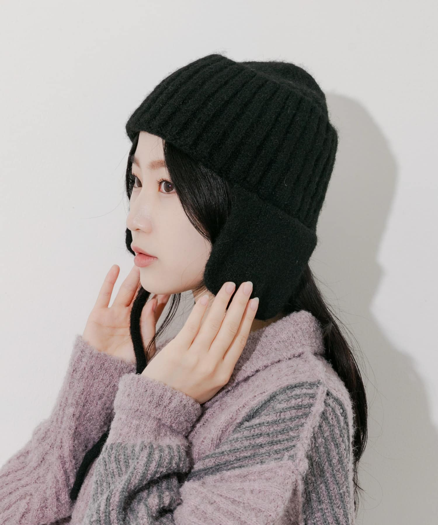 イヤーフラップニットキャップ BLK -